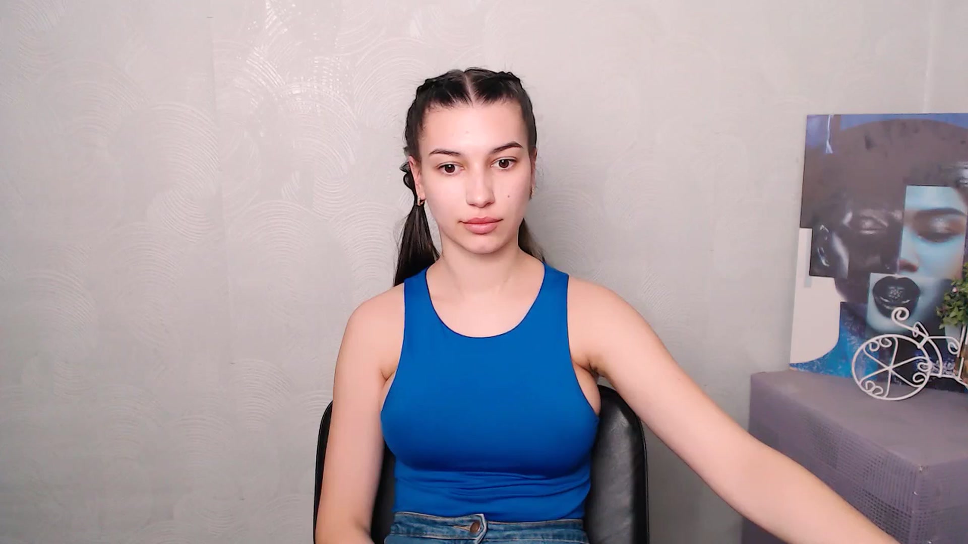 Gallery image thumbnail from PolaKim_'s myfreecams stream on, 04/11/2025, 11:05 image 16 of 20