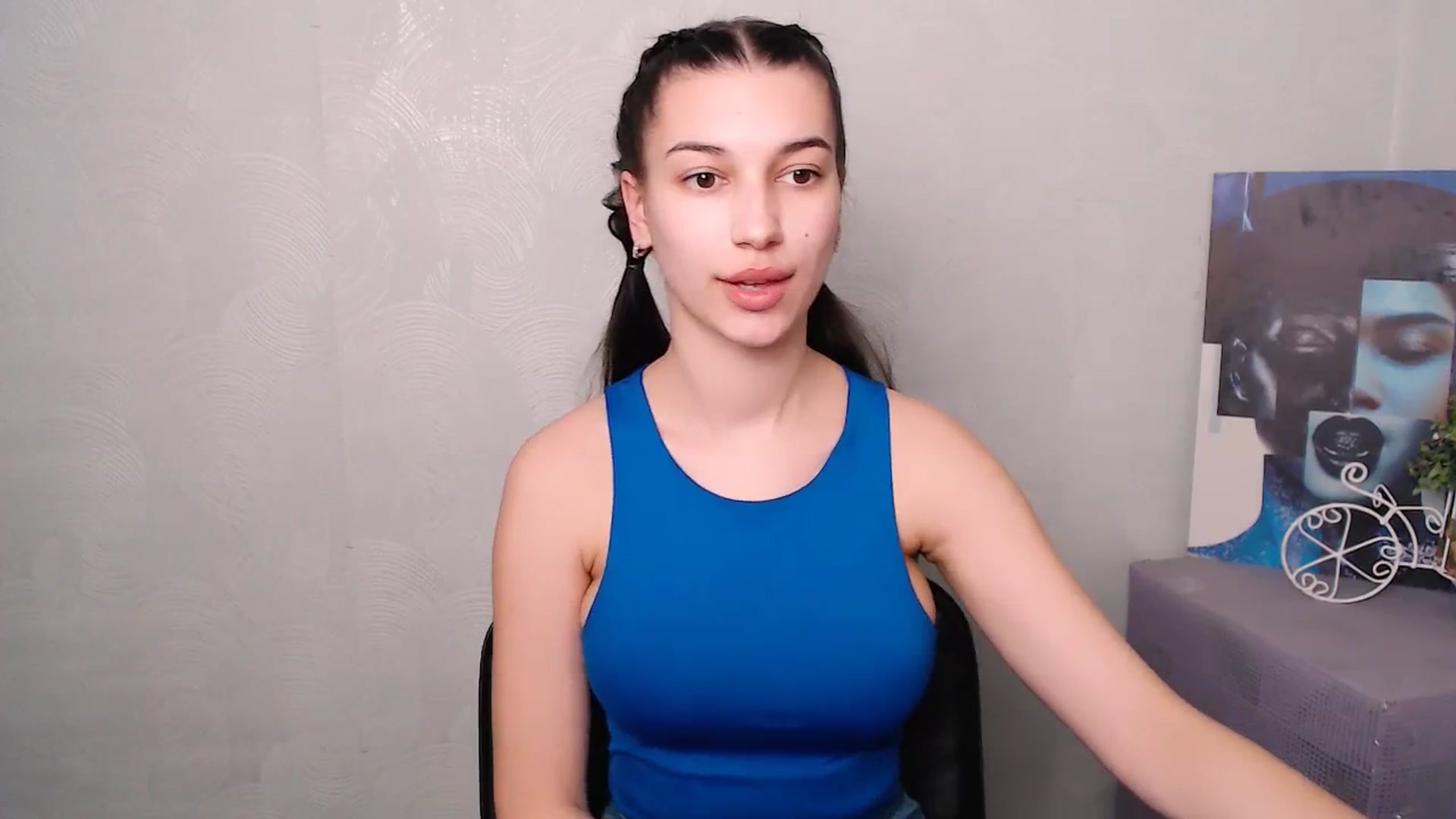Gallery image thumbnail from PolaKim_'s myfreecams stream on, 04/11/2025, 11:05 image 15 of 20
