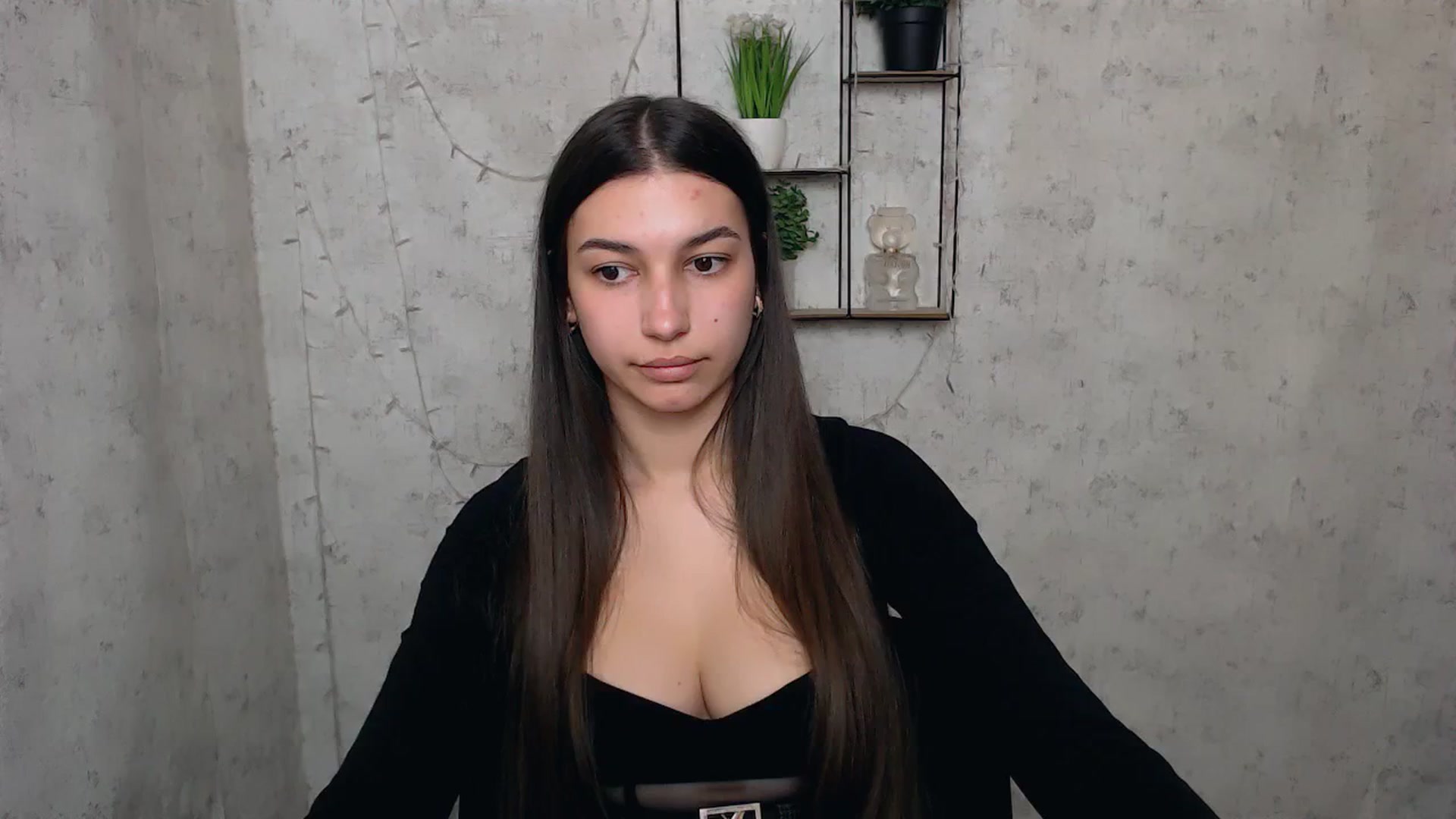 Gallery image thumbnail from PolaKim_'s myfreecams stream on, 04/14/2025, 10:22 image 14 of 20