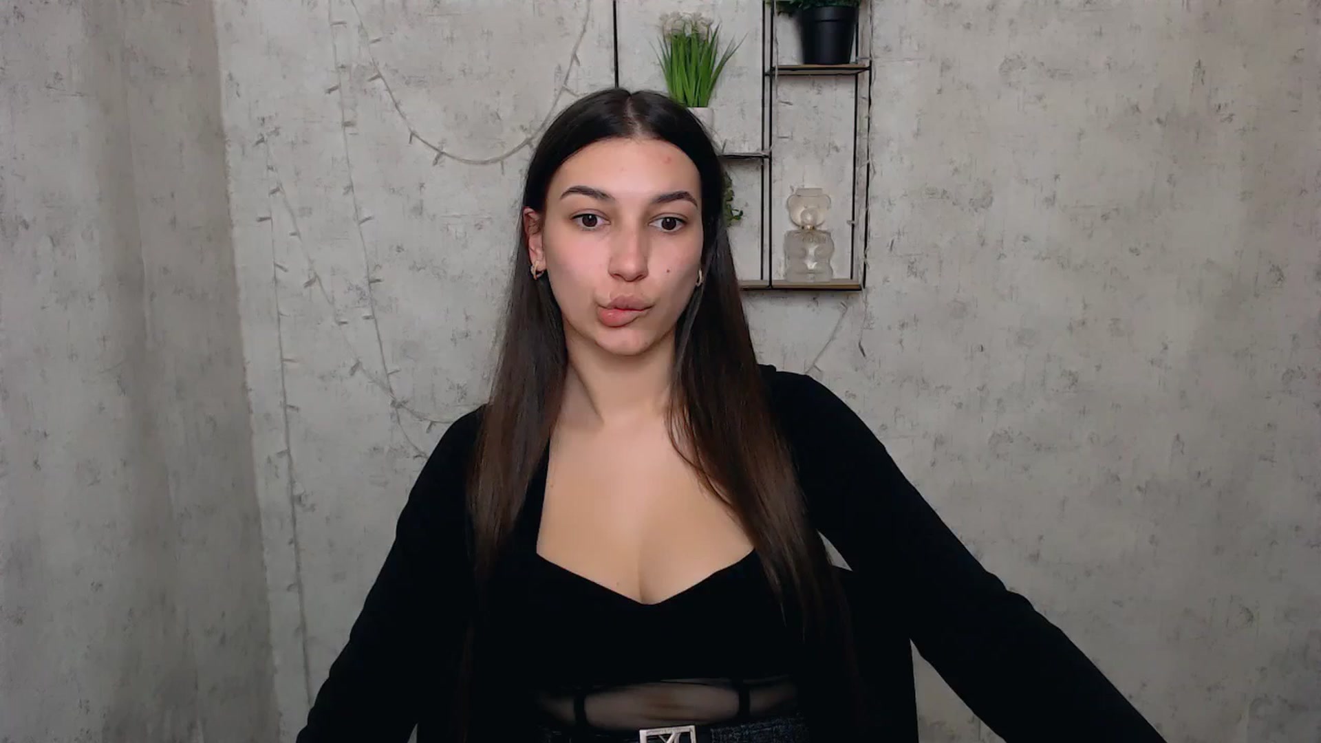Gallery image thumbnail from PolaKim_'s myfreecams stream on, 04/14/2025, 10:22 image 16 of 20