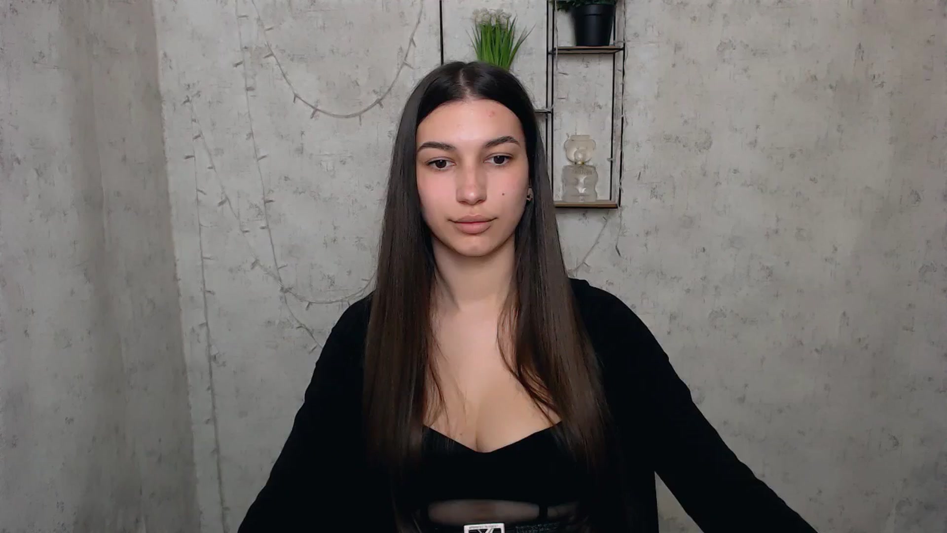 Gallery image thumbnail from PolaKim_'s myfreecams stream on, 04/14/2025, 10:22 image 17 of 20