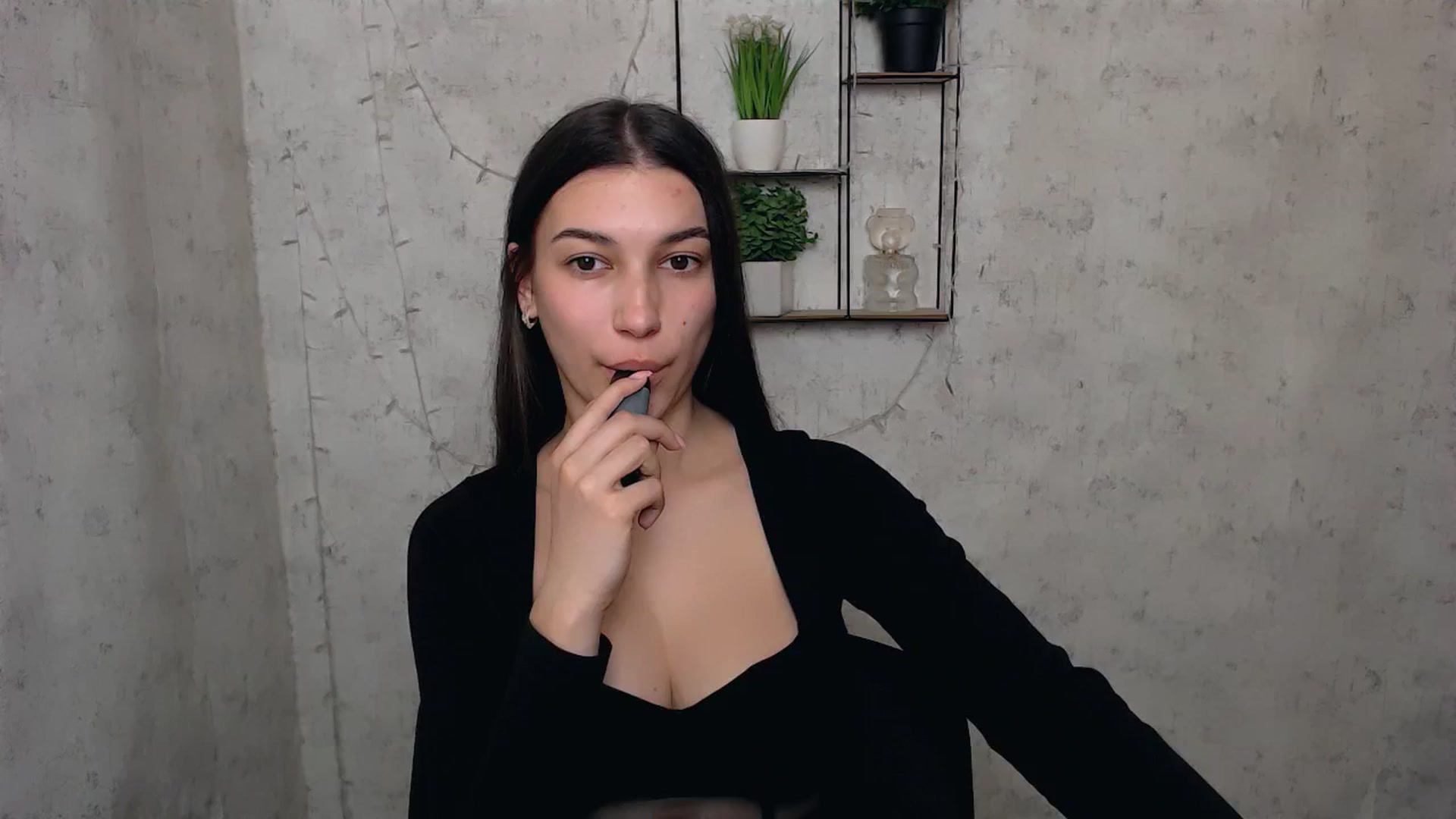 Gallery image thumbnail from PolaKim_'s myfreecams stream on, 04/14/2025, 11:53 image 16 of 20