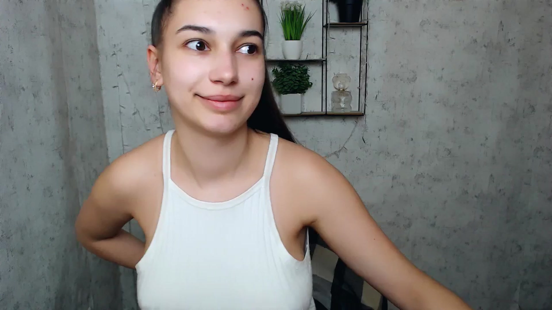 Gallery image thumbnail from PolaKim_'s myfreecams stream on, 04/16/2025, 10:44 image 11 of 20