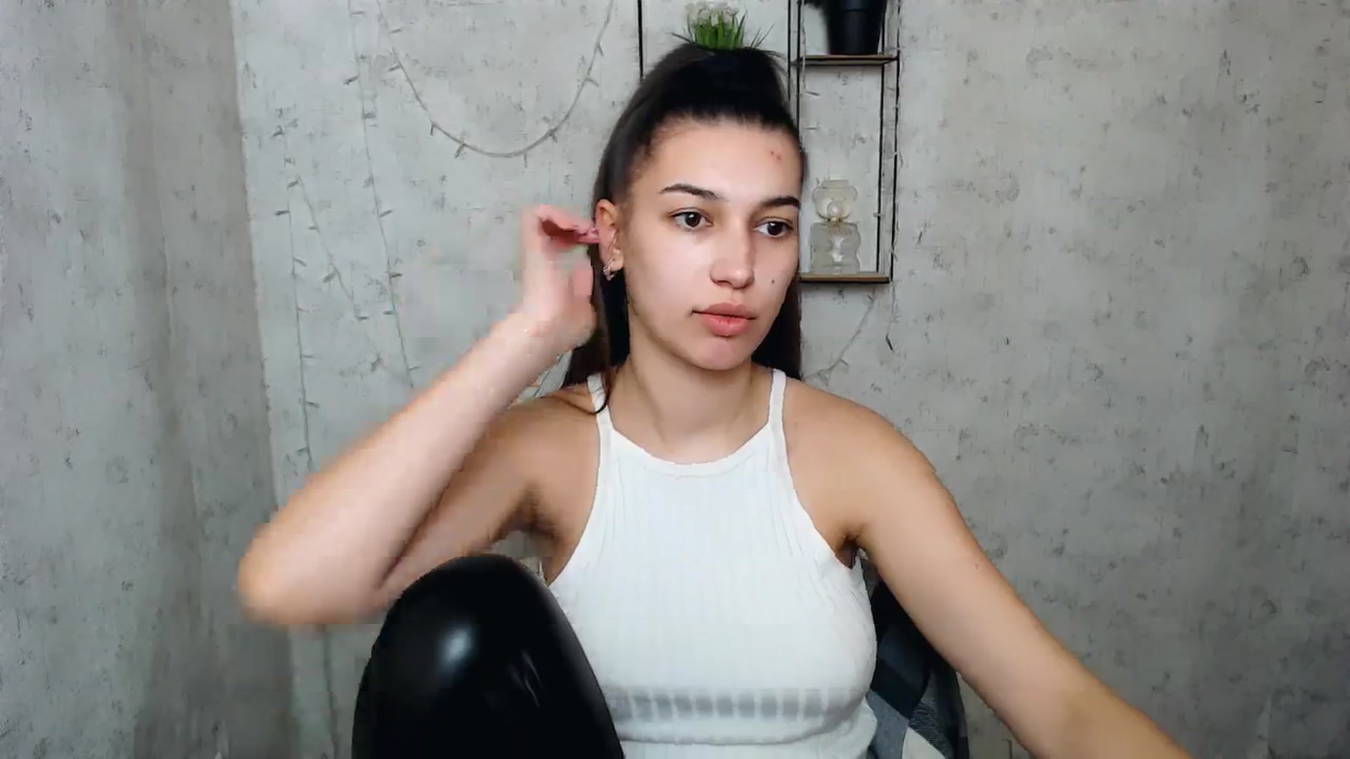 Gallery image thumbnail from PolaKim_'s myfreecams stream on, 04/16/2025, 10:44 image 14 of 20