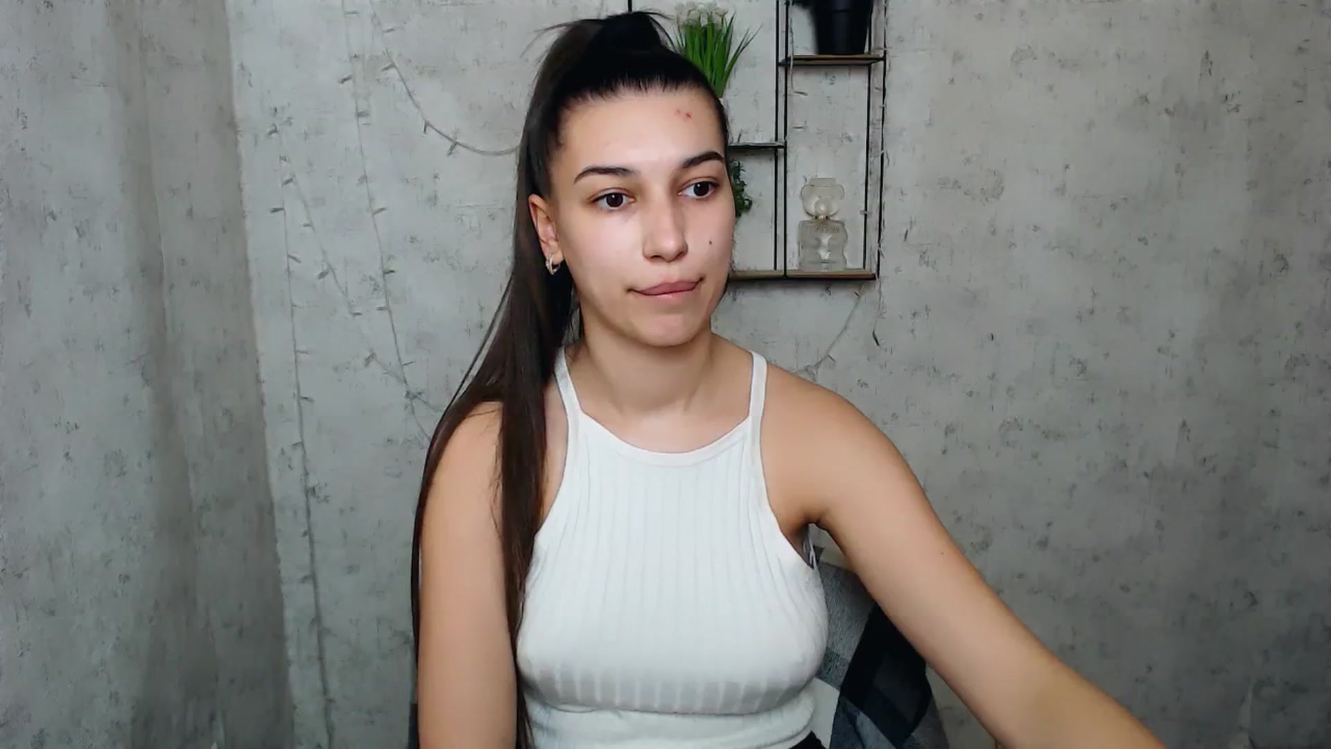 Gallery image thumbnail from PolaKim_'s myfreecams stream on, 04/16/2025, 11:10 image 12 of 20