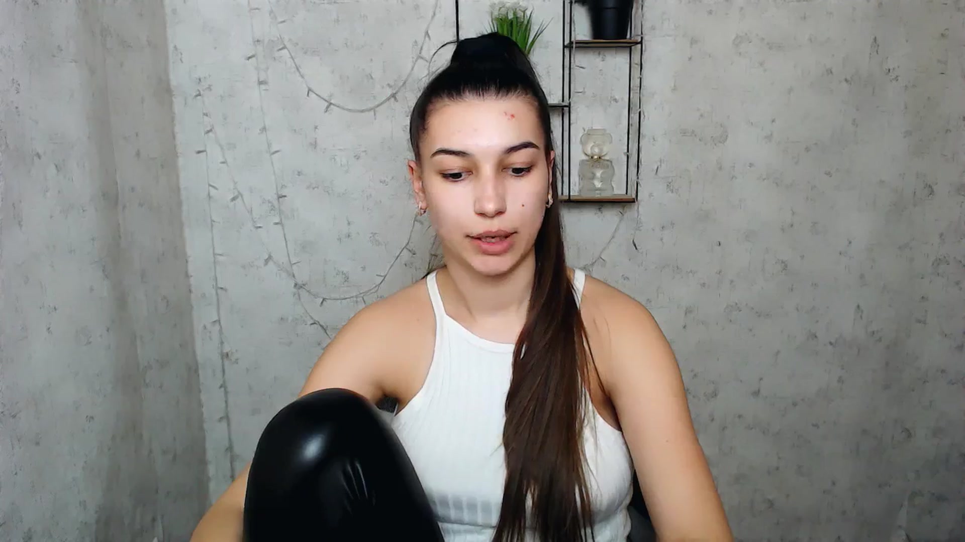 Gallery image thumbnail from PolaKim_'s myfreecams stream on, 04/16/2025, 11:10 image 5 of 20