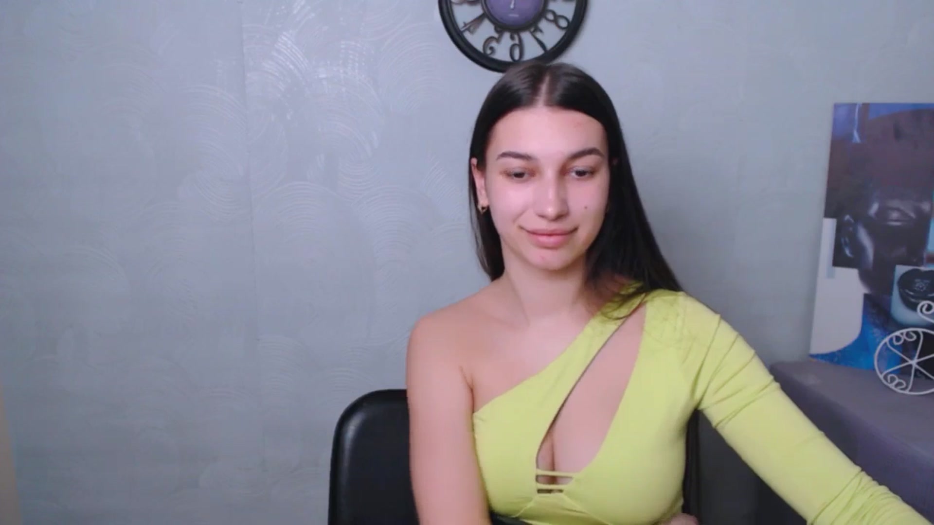 Gallery image thumbnail from PolaKim_'s myfreecams stream on, 04/18/2025, 10:40 image 12 of 20