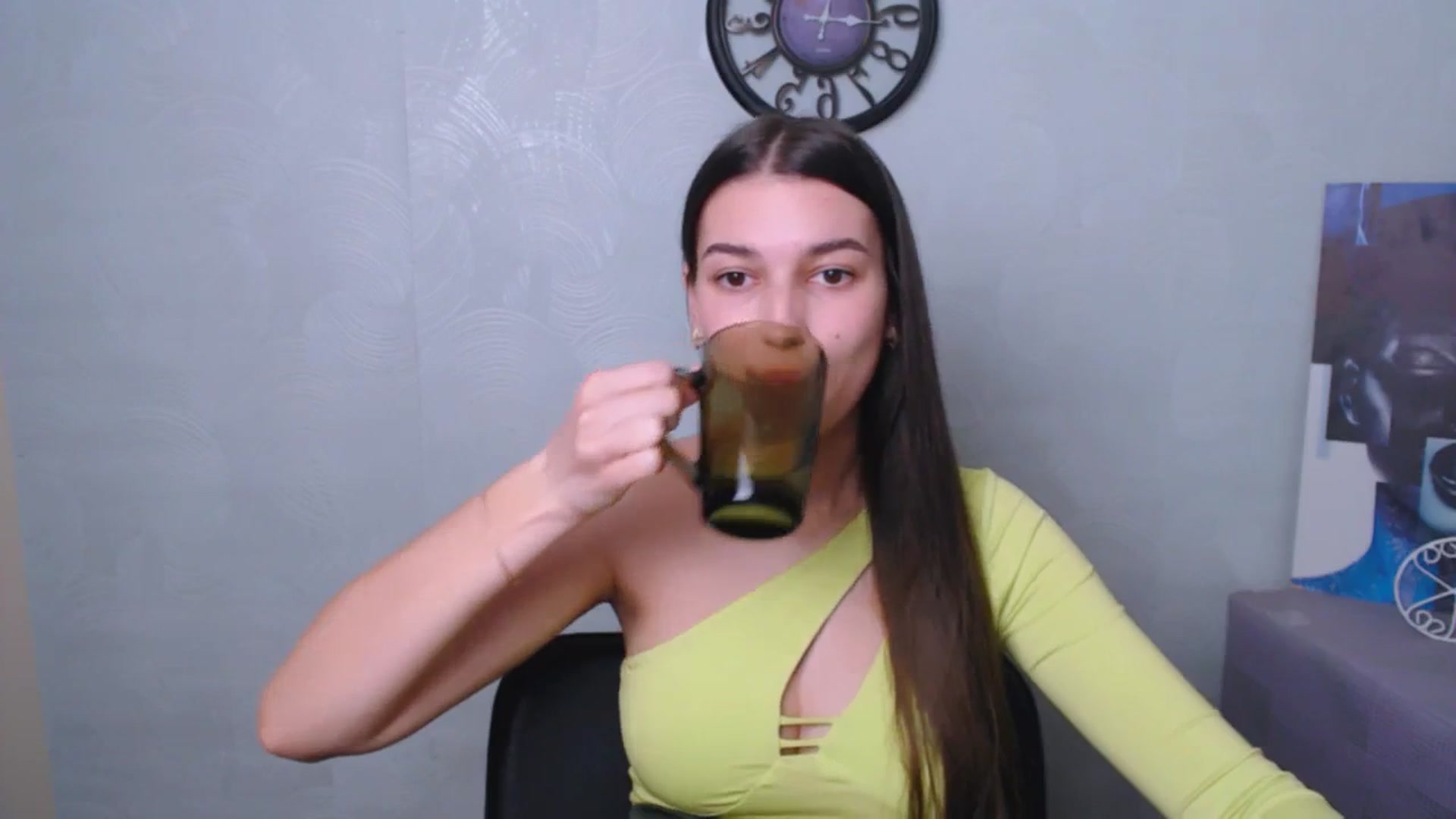 Gallery image thumbnail from PolaKim_'s myfreecams stream on, 04/18/2025, 11:12 image 5 of 20