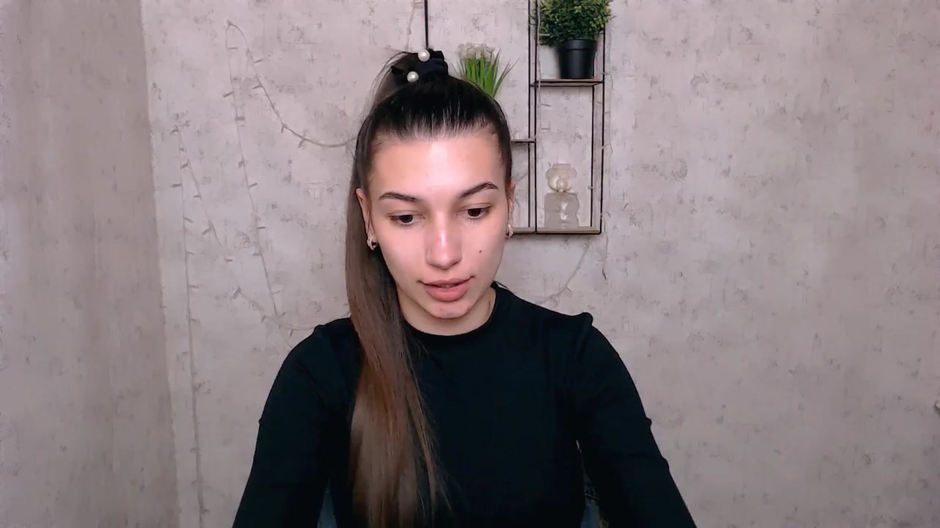 Gallery image thumbnail from PolaKim_'s myfreecams stream on, 04/21/2025, 10:22 image 16 of 20
