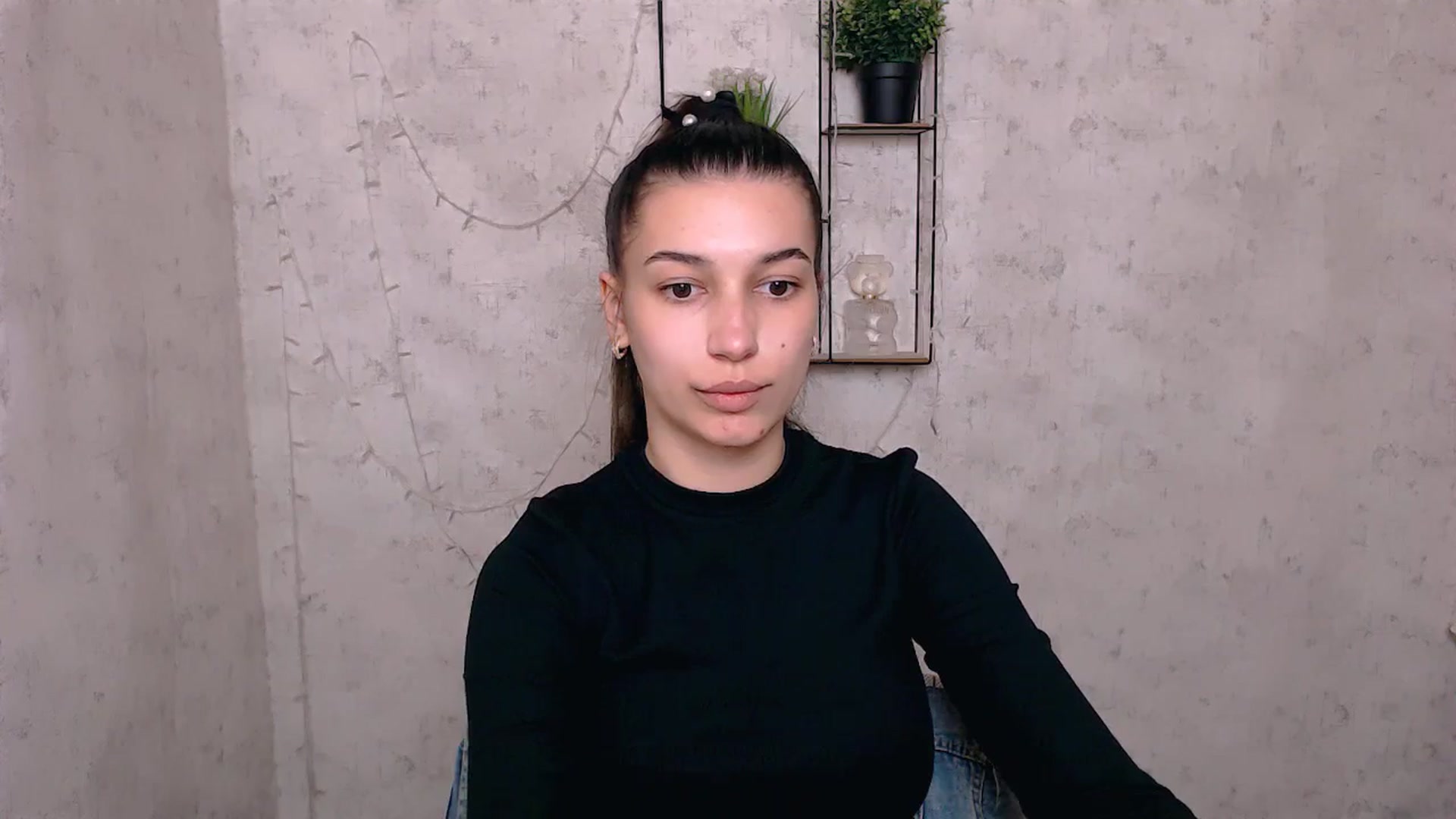 Gallery image thumbnail from PolaKim_'s myfreecams stream on, 04/21/2025, 10:22 image 12 of 20