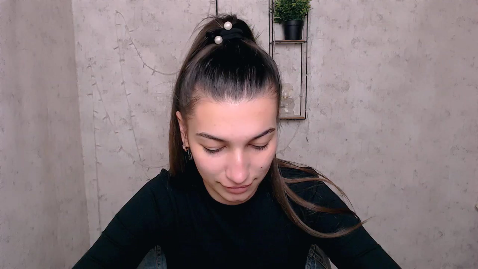Gallery image thumbnail from PolaKim_'s myfreecams stream on, 04/21/2025, 10:22 image 18 of 20