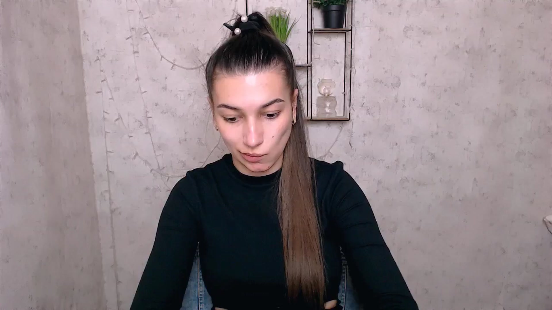 Gallery image thumbnail from PolaKim_'s myfreecams stream on, 04/21/2025, 10:22 image 6 of 20