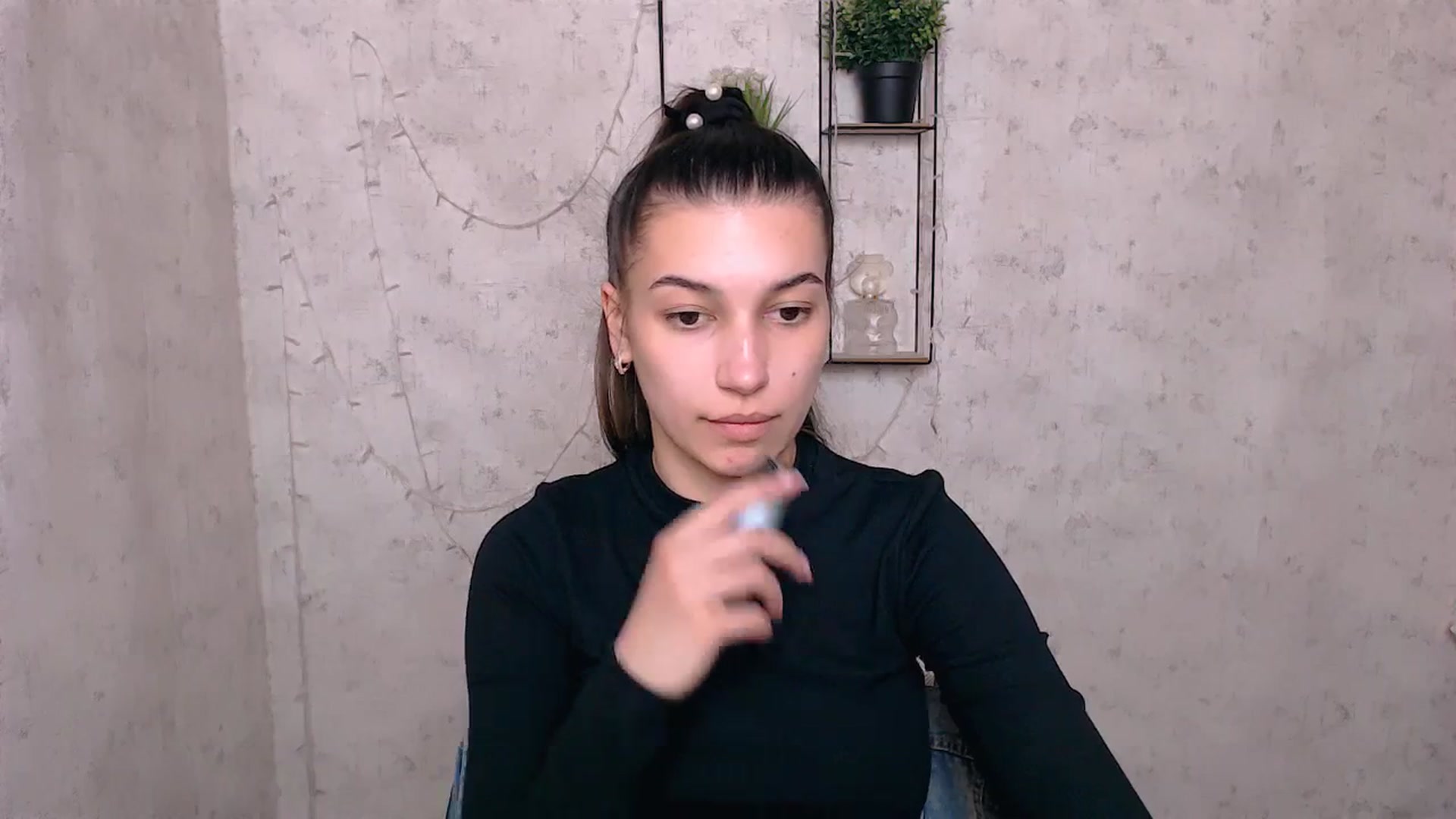Gallery image thumbnail from PolaKim_'s myfreecams stream on, 04/21/2025, 10:22 image 10 of 20