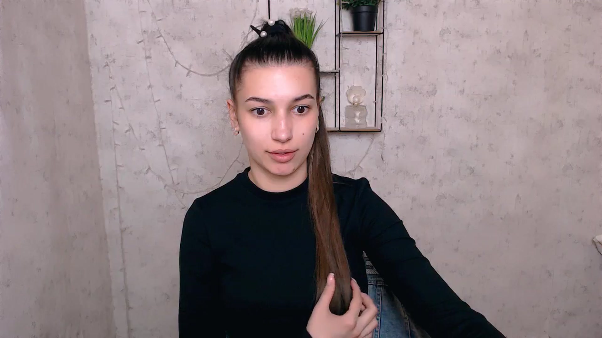 Gallery image thumbnail from PolaKim_'s myfreecams stream on, 04/21/2025, 10:22 image 3 of 20