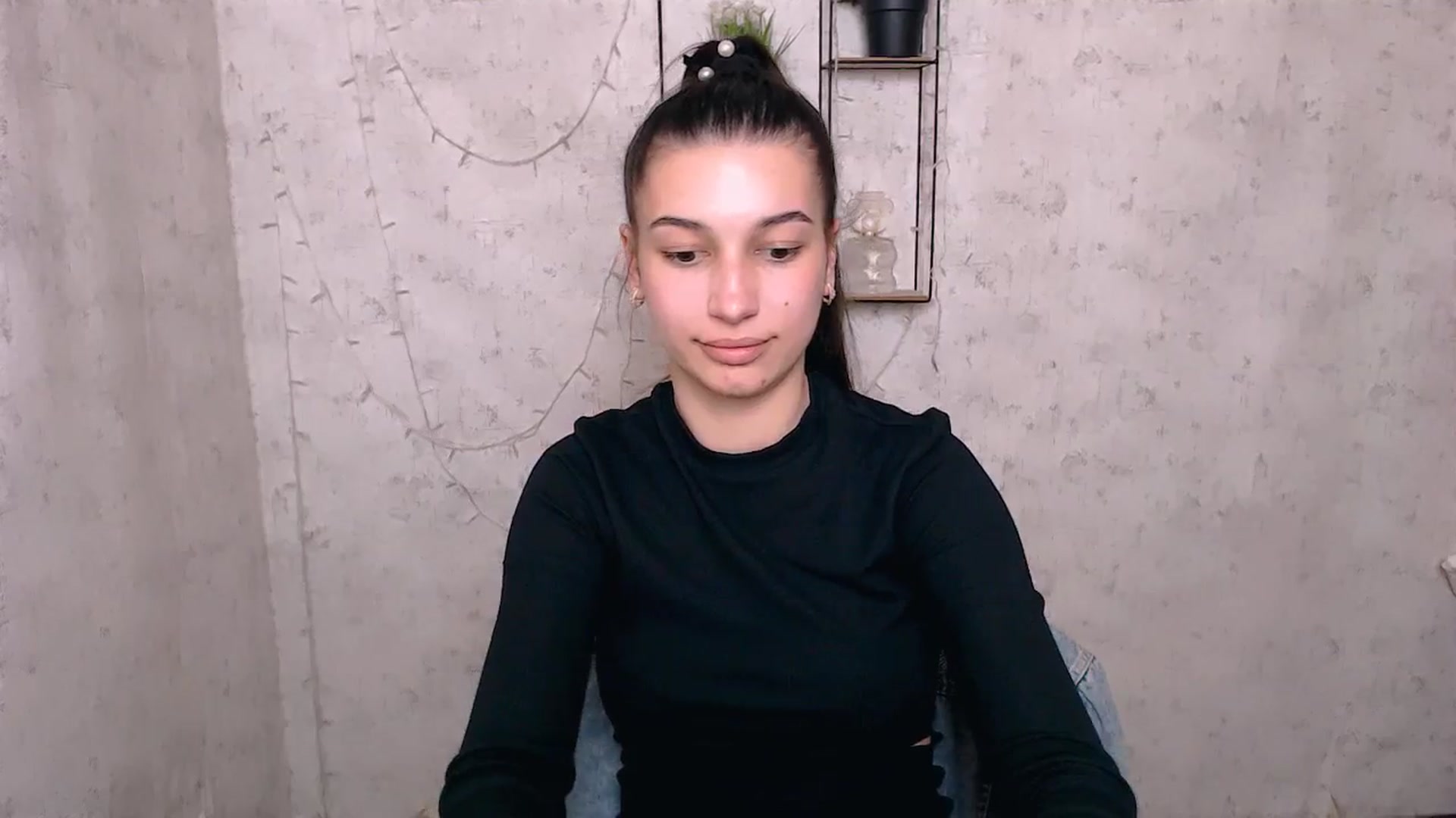 Gallery image thumbnail from PolaKim_'s myfreecams stream on, 04/21/2025, 12:17 image 13 of 20