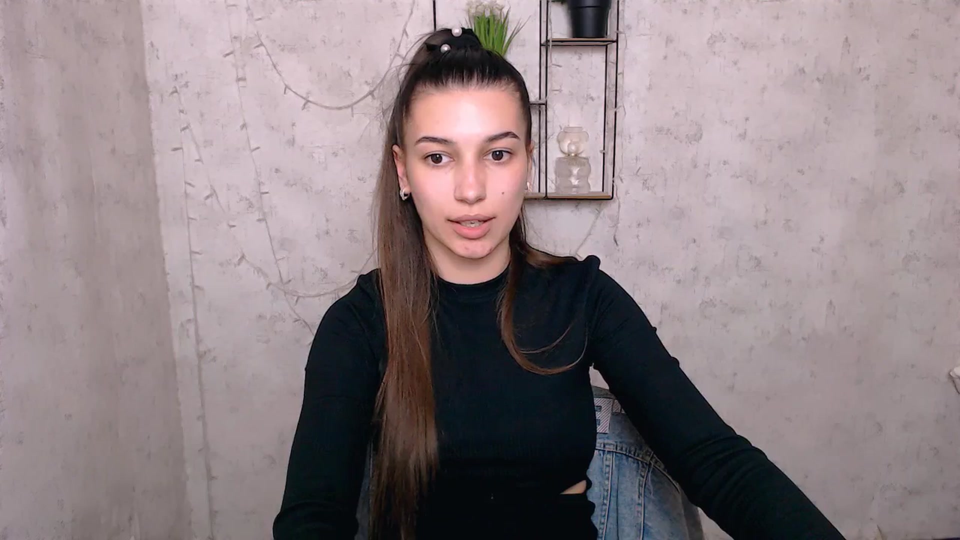 Gallery image thumbnail from PolaKim_'s myfreecams stream on, 04/21/2025, 12:17 image 8 of 20