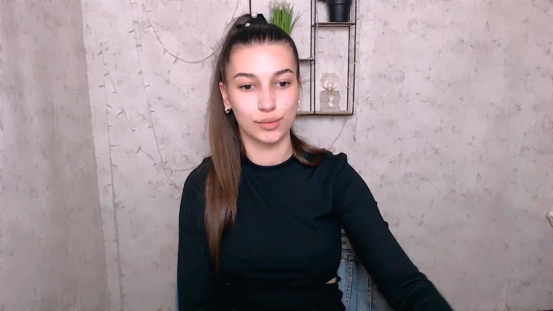 Gallery image thumbnail from PolaKim_'s myfreecams stream on, 04/21/2025, 12:17 image 7 of 20