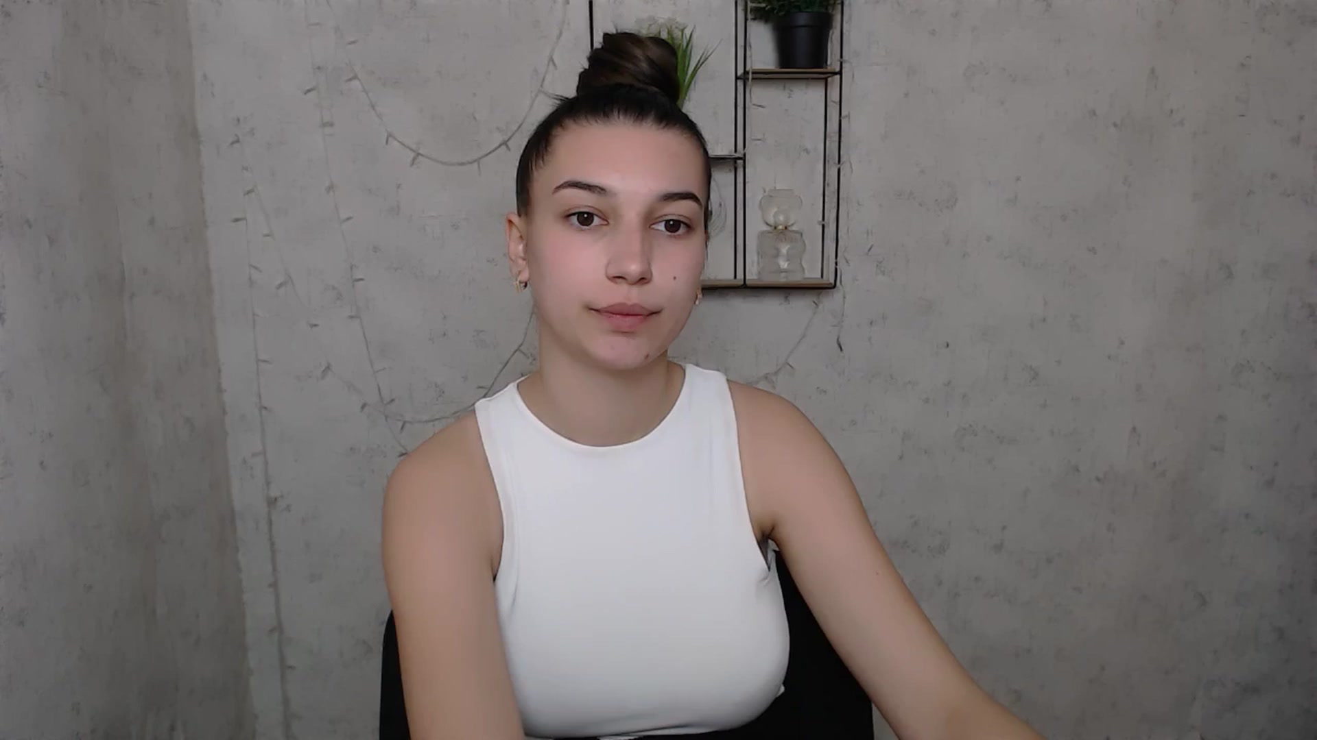 Gallery image thumbnail from PolaKim_'s myfreecams stream on, 04/22/2025, 10:40 image 12 of 20