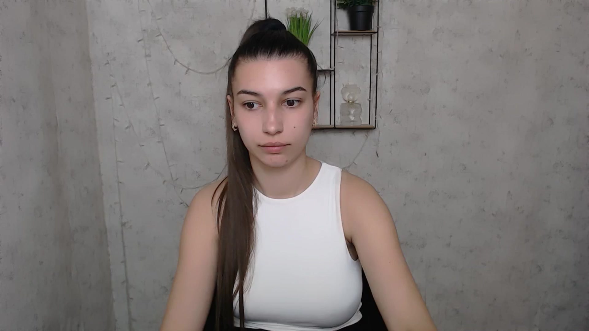 Gallery image thumbnail from PolaKim_'s myfreecams stream on, 04/22/2025, 10:40 image 2 of 20