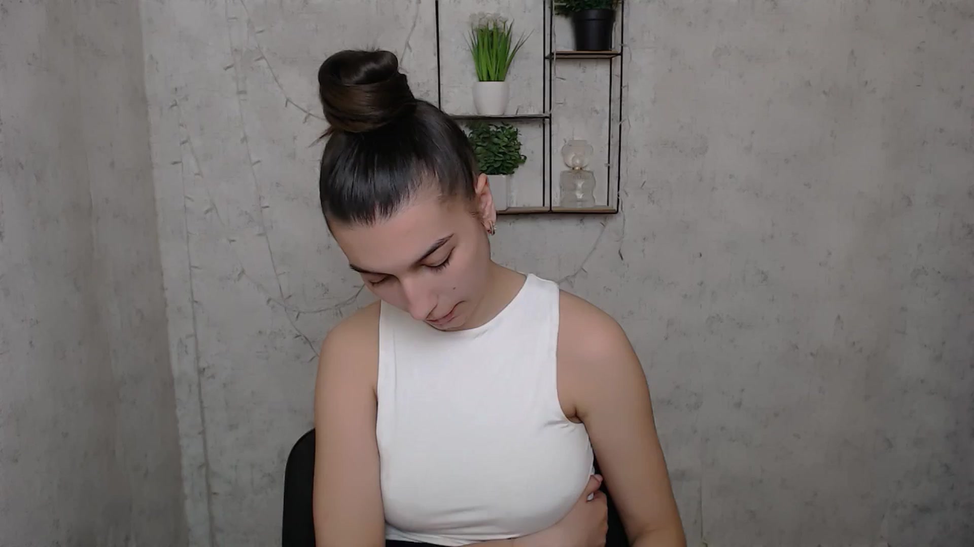 Gallery image thumbnail from PolaKim_'s myfreecams stream on, 04/22/2025, 10:40 image 16 of 20