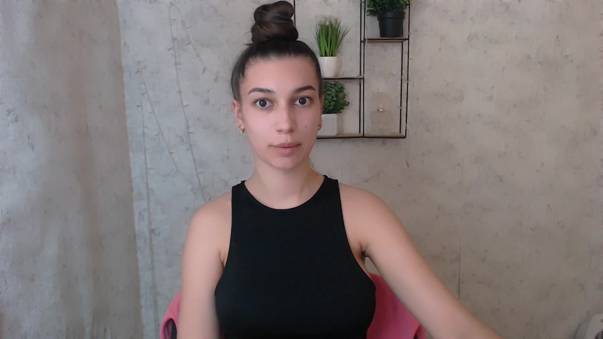 Gallery image thumbnail from PolaKim_'s myfreecams stream on, 04/25/2025, 10:46 image 7 of 20
