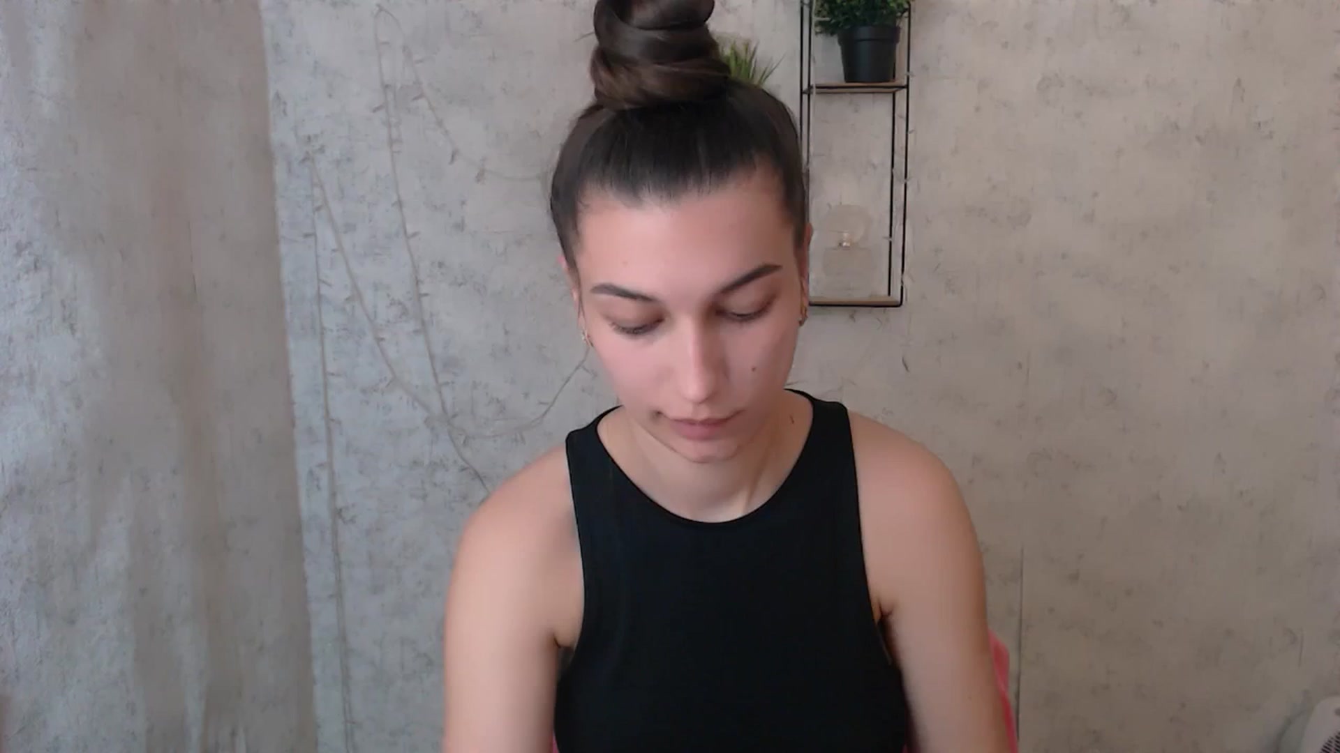 Gallery image thumbnail from PolaKim_'s myfreecams stream on, 04/25/2025, 10:46 image 20 of 20