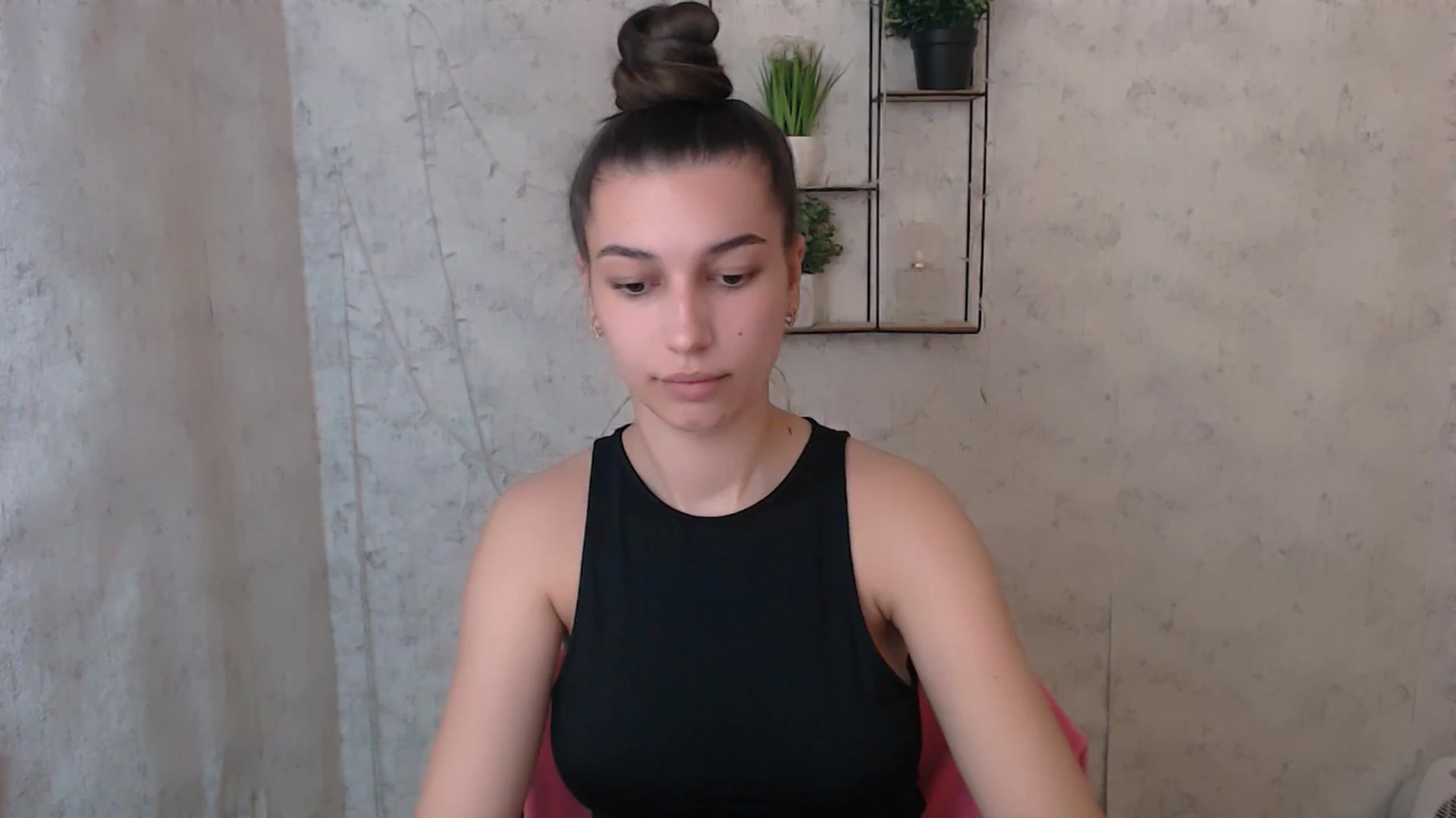 Gallery image thumbnail from PolaKim_'s myfreecams stream on, 04/25/2025, 10:46 image 2 of 20