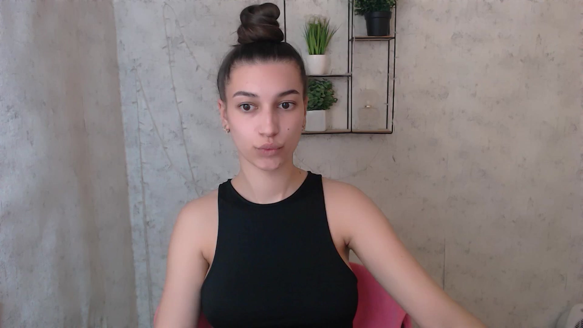 Gallery image thumbnail from PolaKim_'s myfreecams stream on, 04/25/2025, 10:46 image 8 of 20