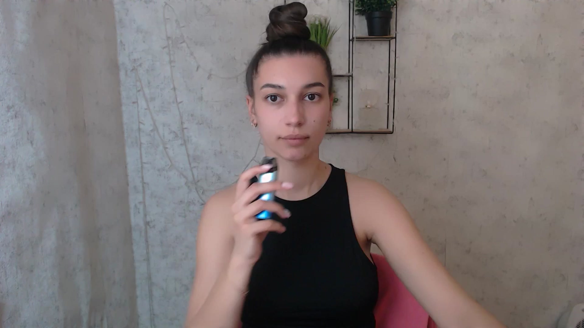 Gallery image thumbnail from PolaKim_'s myfreecams stream on, 04/25/2025, 10:46 image 1 of 20