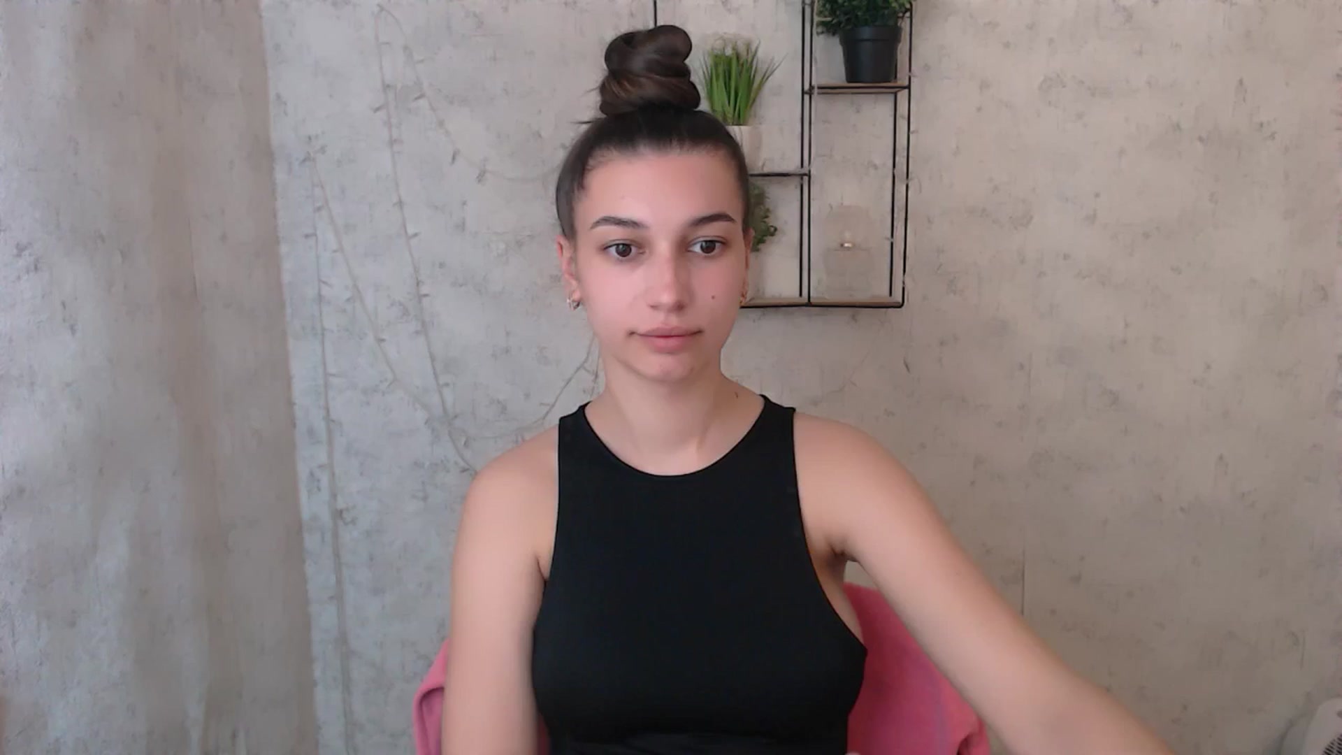 Gallery image thumbnail from PolaKim_'s myfreecams stream on, 04/25/2025, 11:46 image 4 of 20