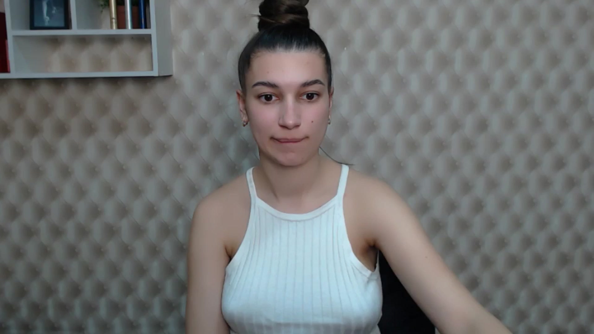 Gallery image thumbnail from PolaKim_'s myfreecams stream on, 04/27/2025, 11:20 image 18 of 20