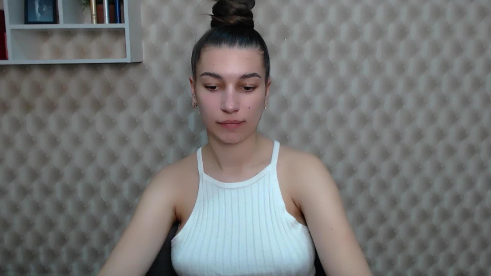 Gallery image thumbnail from PolaKim_'s myfreecams stream on, 04/27/2025, 11:20 image 2 of 20