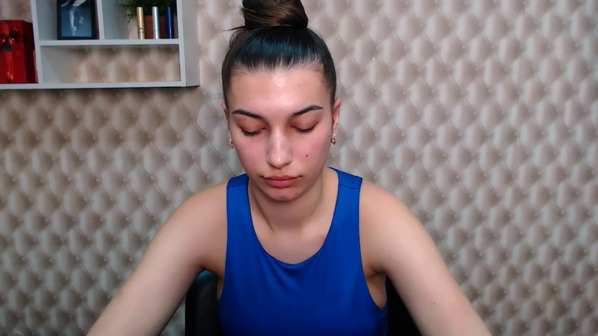 Gallery image thumbnail from PolaKim_'s myfreecams stream on, 05/01/2025, 11:34 image 18 of 20