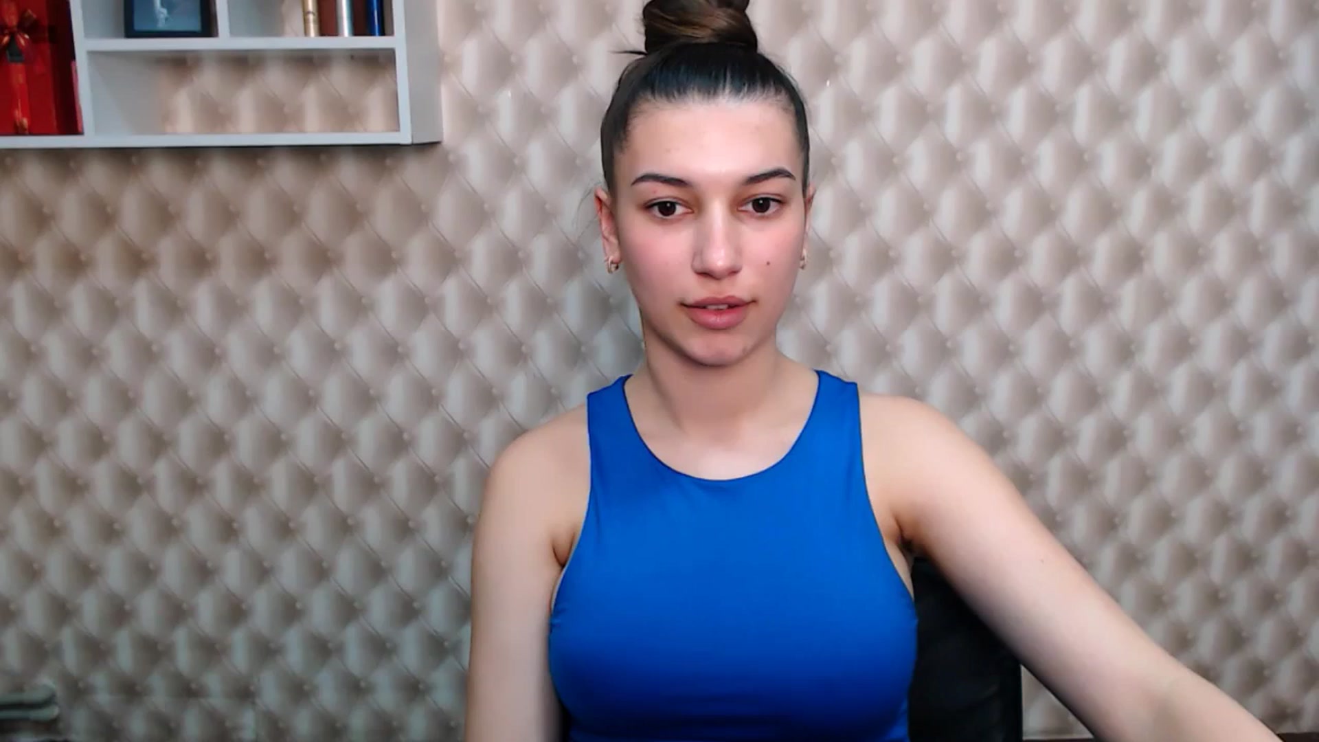 Gallery image thumbnail from PolaKim_'s myfreecams stream on, 05/01/2025, 11:34 image 8 of 20
