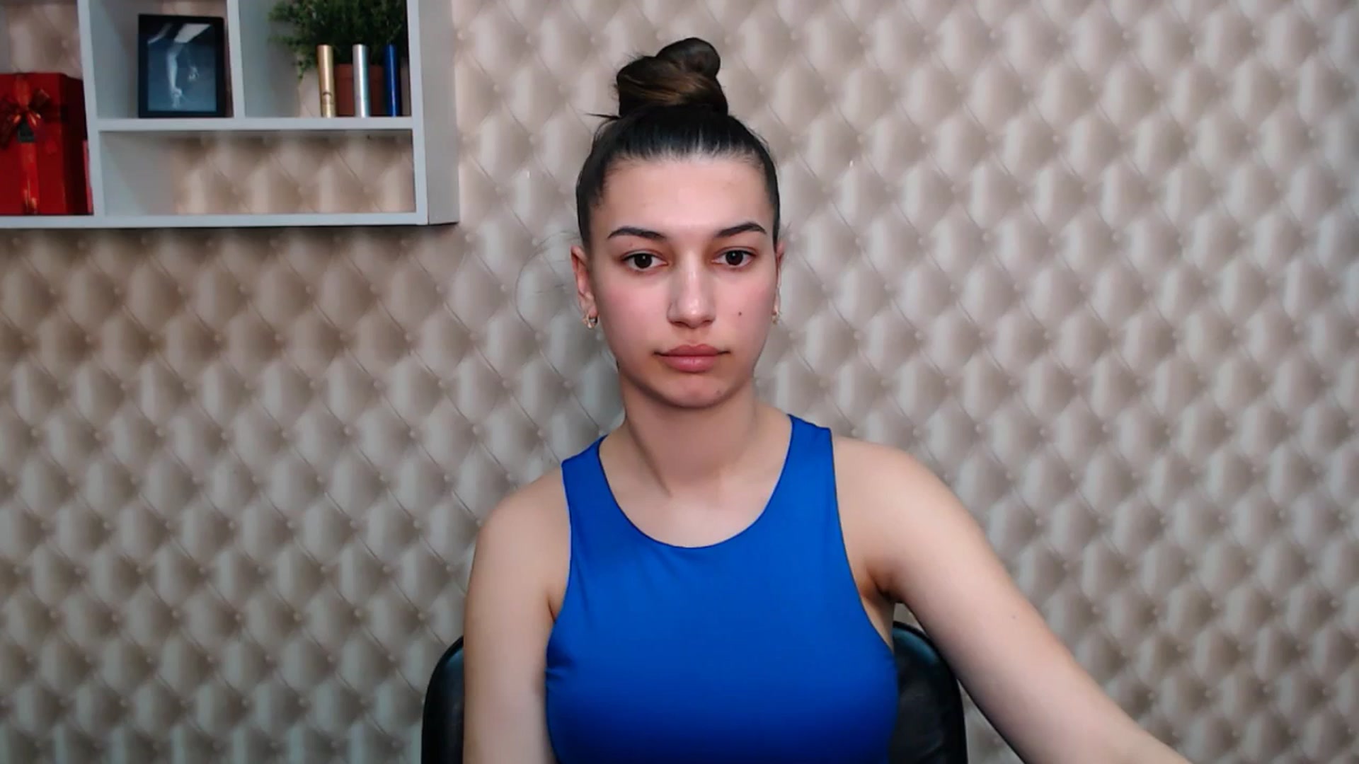 Gallery image thumbnail from PolaKim_'s myfreecams stream on, 05/01/2025, 11:34 image 16 of 20