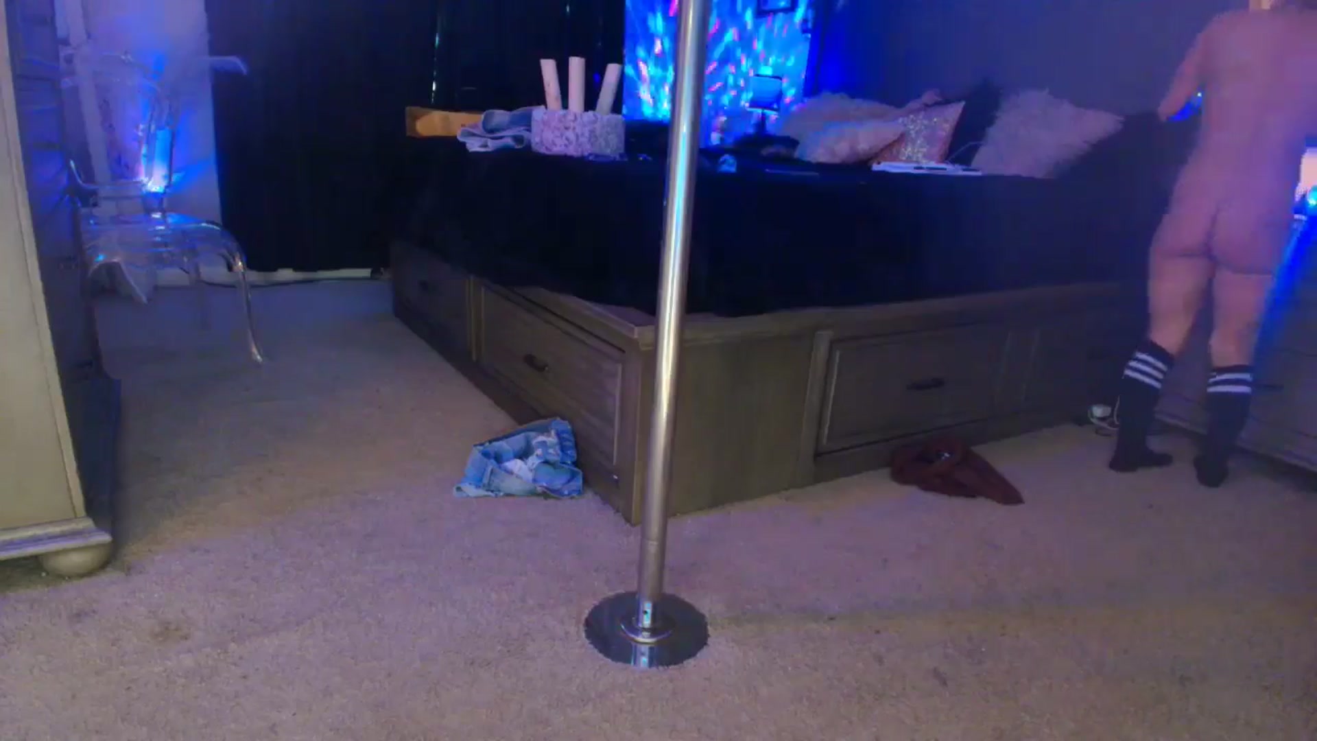 Gallery image thumbnail from PoleBunnyXxx's myfreecams stream on, 02/09/2026, 21:15 image 10 of 20