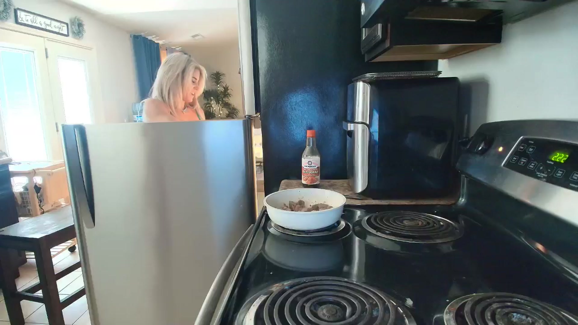 Gallery image thumbnail from PoleBunnyXxx's myfreecams stream on, 02/23/2026, 19:43 image 1 of 20