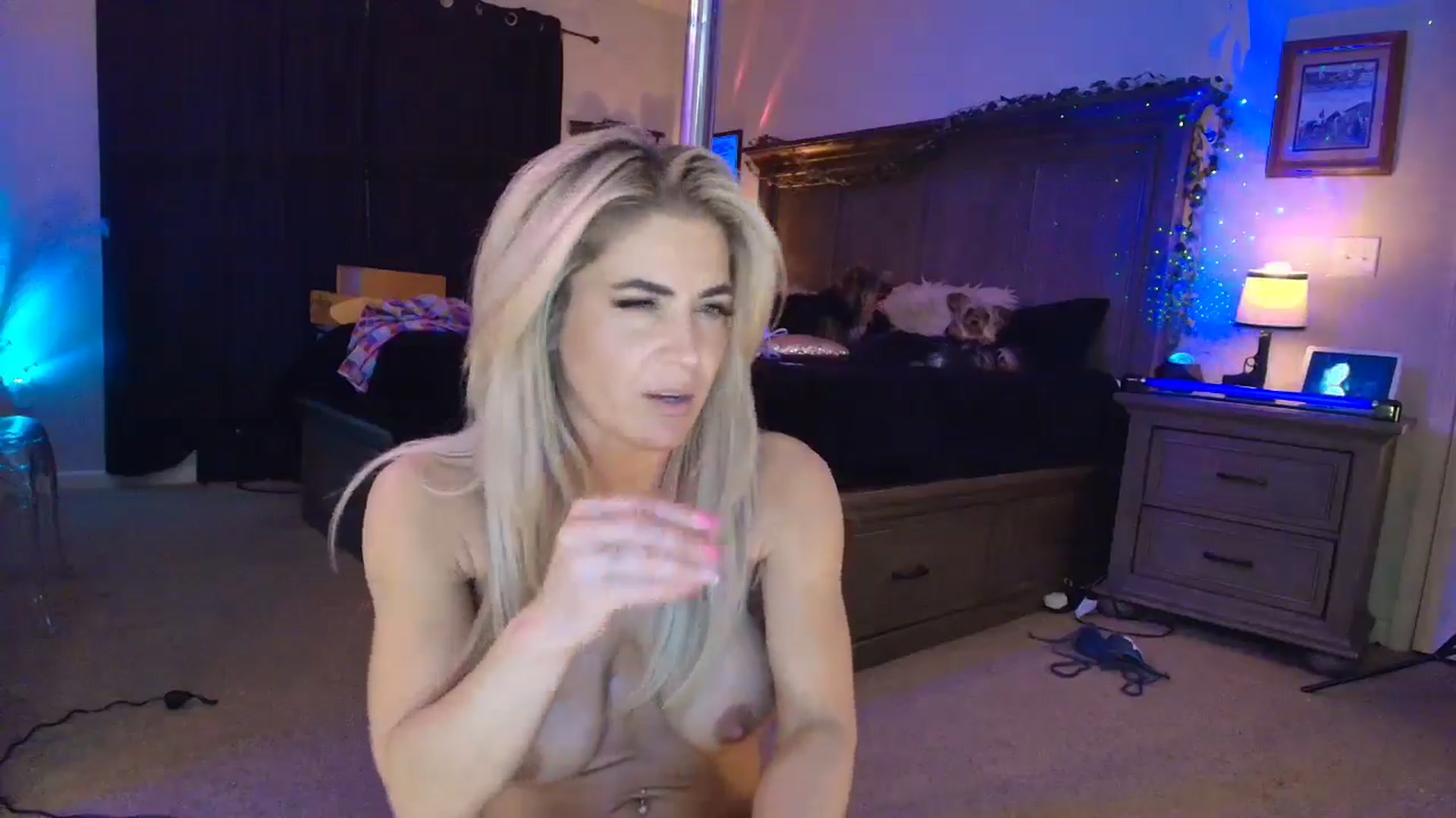 Gallery image thumbnail from PoleBunnyXxx's myfreecams stream on, 03/02/2026, 03:18 image 14 of 20