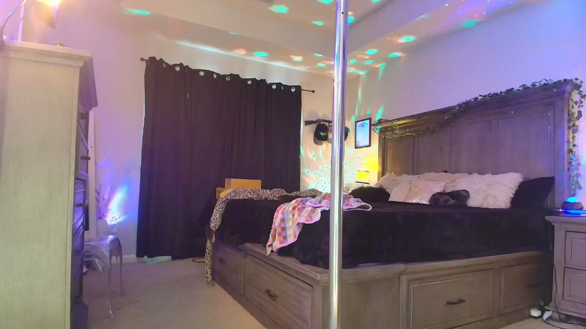 Gallery image thumbnail from PoleBunnyXxx's myfreecams stream on, 03/02/2026, 18:32 image 3 of 20
