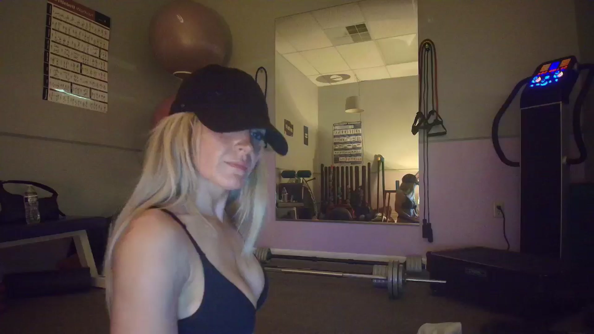 Gallery image thumbnail from PoleBunnyXxx's myfreecams stream on, 03/29/2026, 11:13 image 17 of 20