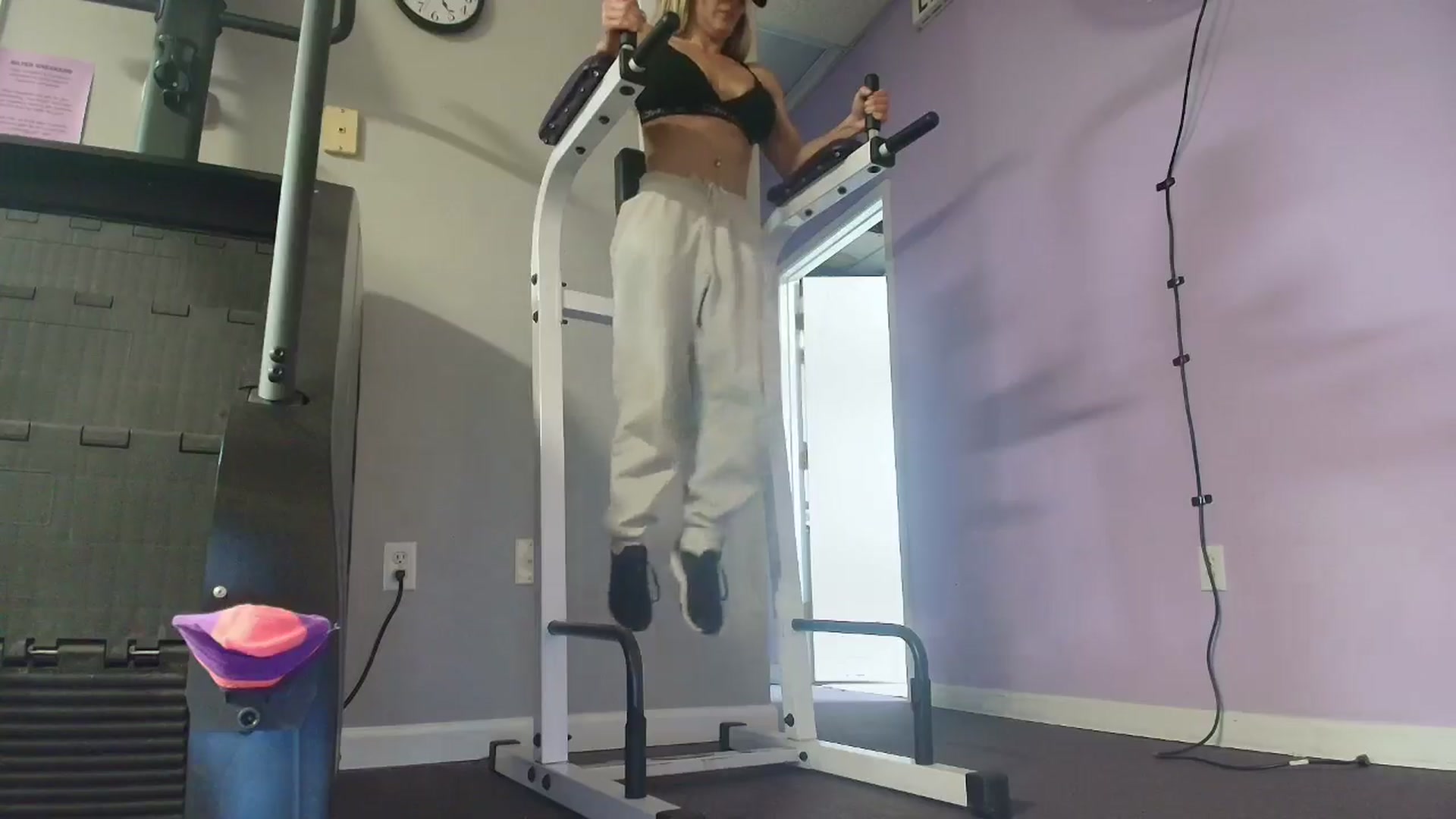 Gallery image thumbnail from PoleBunnyXxx's myfreecams stream on, 03/29/2026, 11:13 image 3 of 20