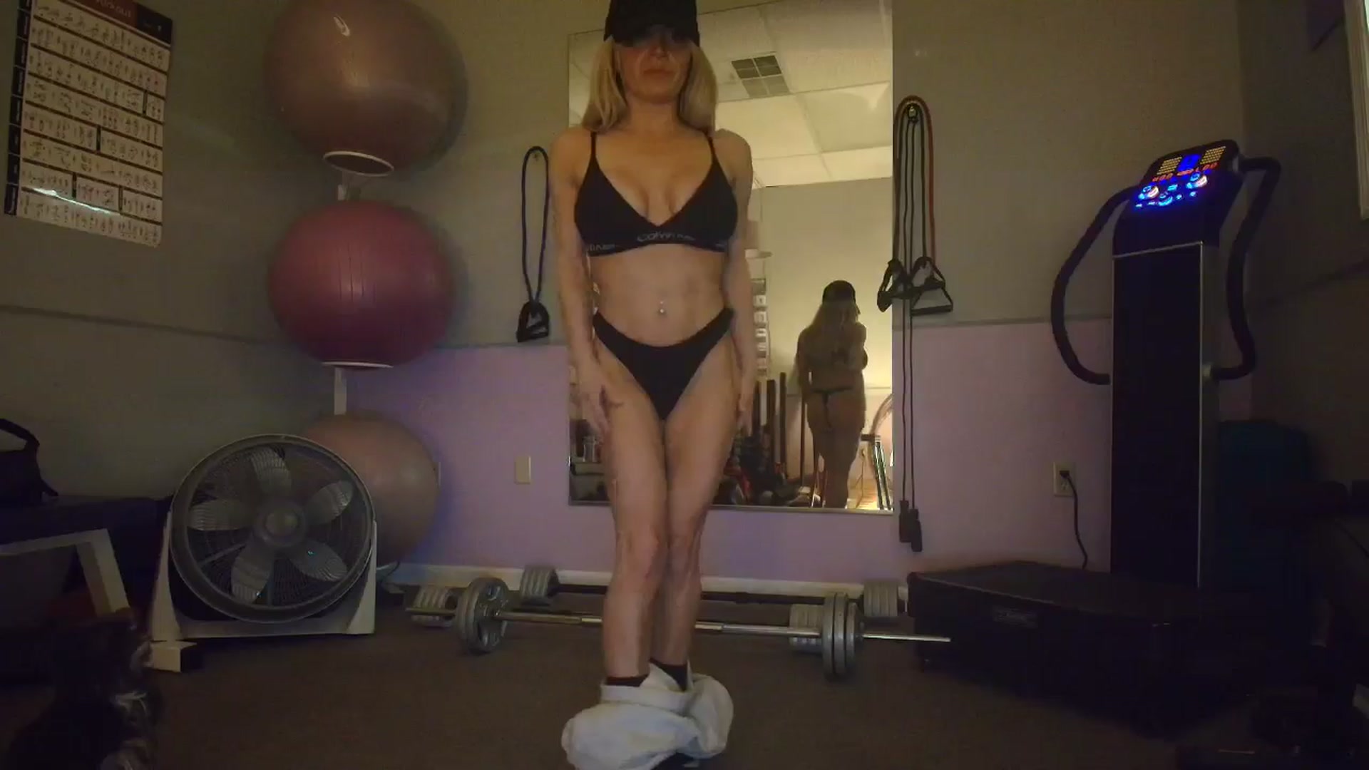 Gallery image thumbnail from PoleBunnyXxx's myfreecams stream on, 03/29/2026, 11:13 image 13 of 20