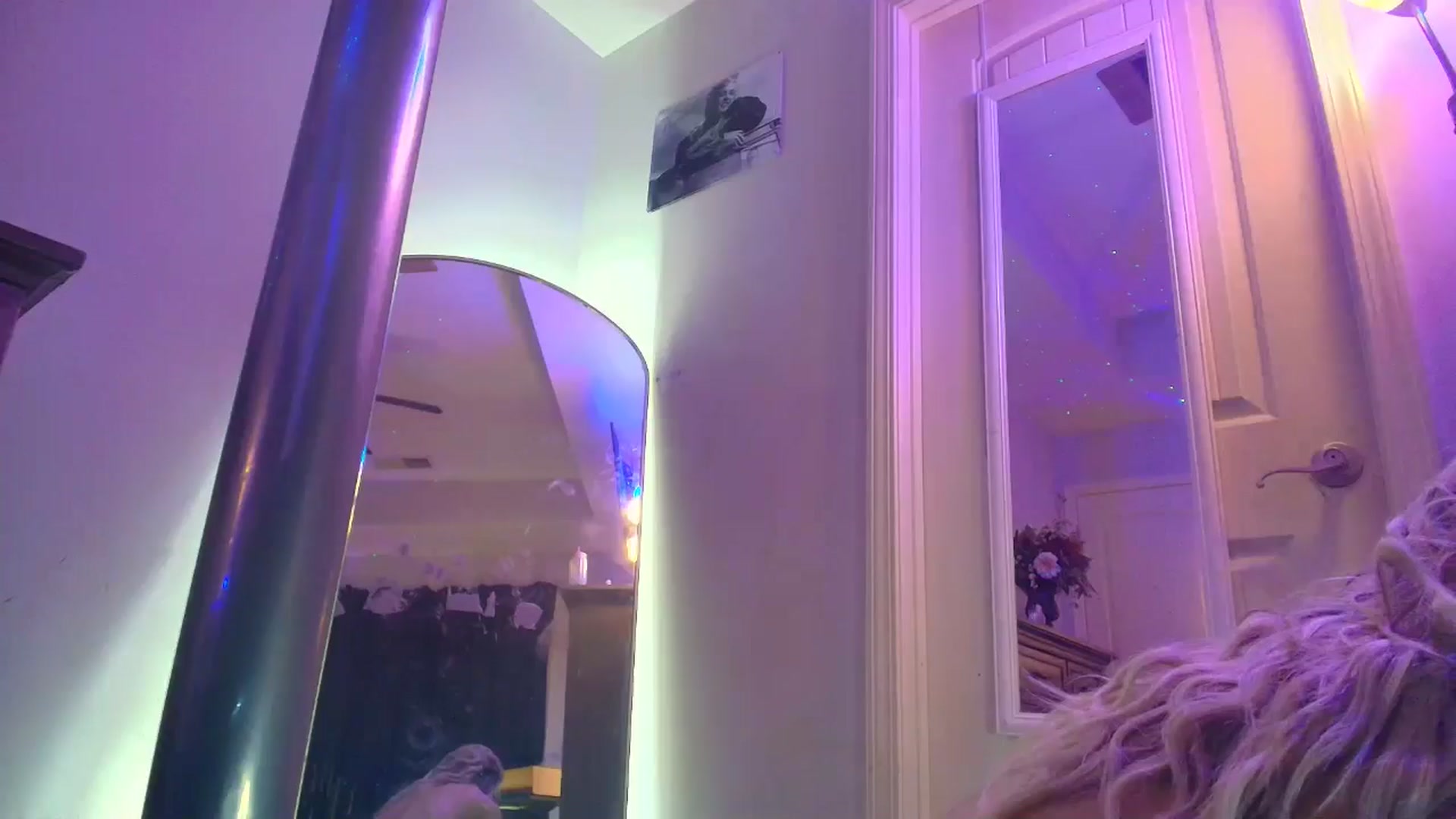 Gallery image thumbnail from PoleBunnyXxx's myfreecams stream on, 04/05/2026, 03:58 image 12 of 20