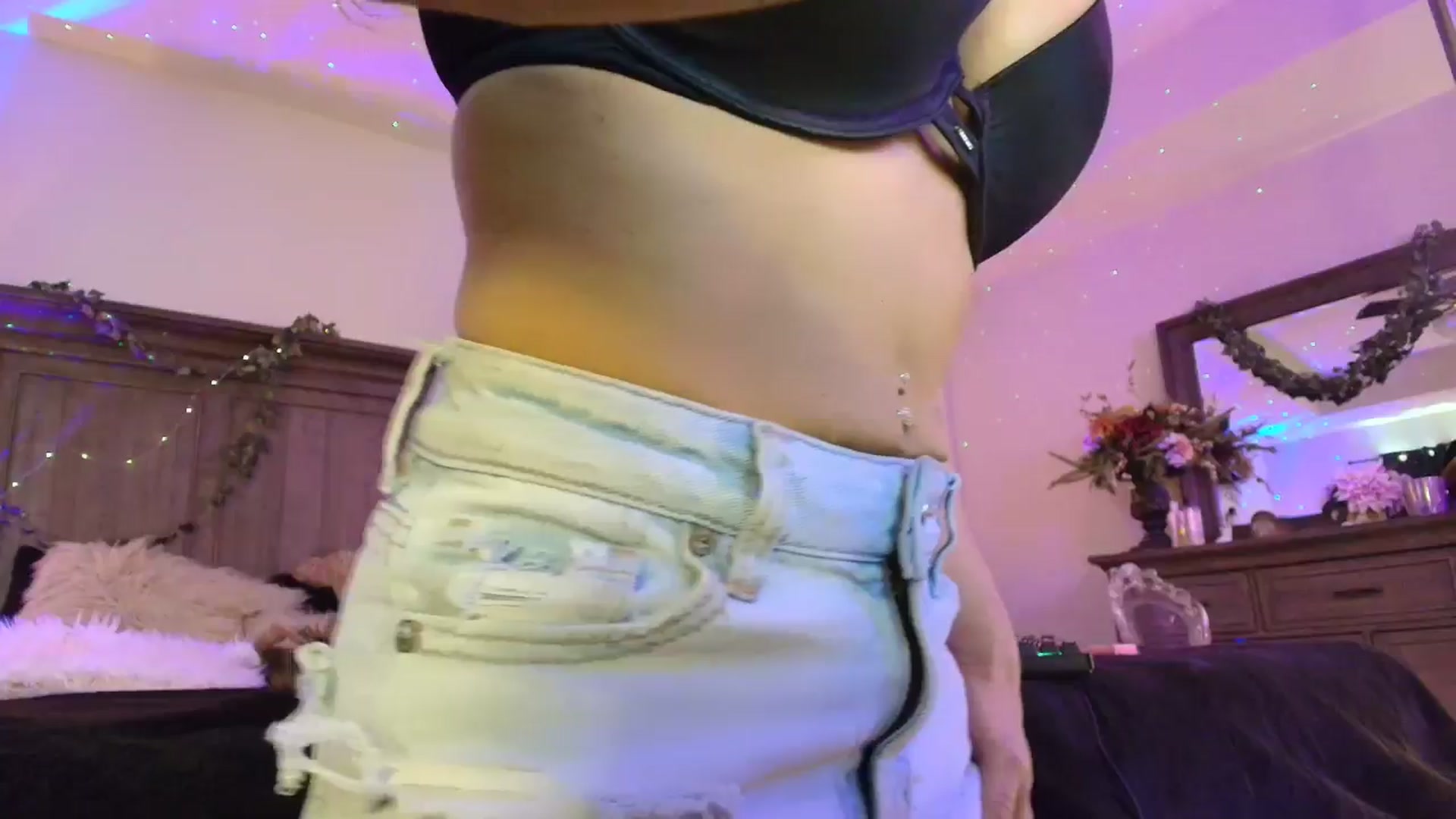 Gallery image thumbnail from PoleBunnyXxx's myfreecams stream on, 04/06/2026, 19:42 image 4 of 20