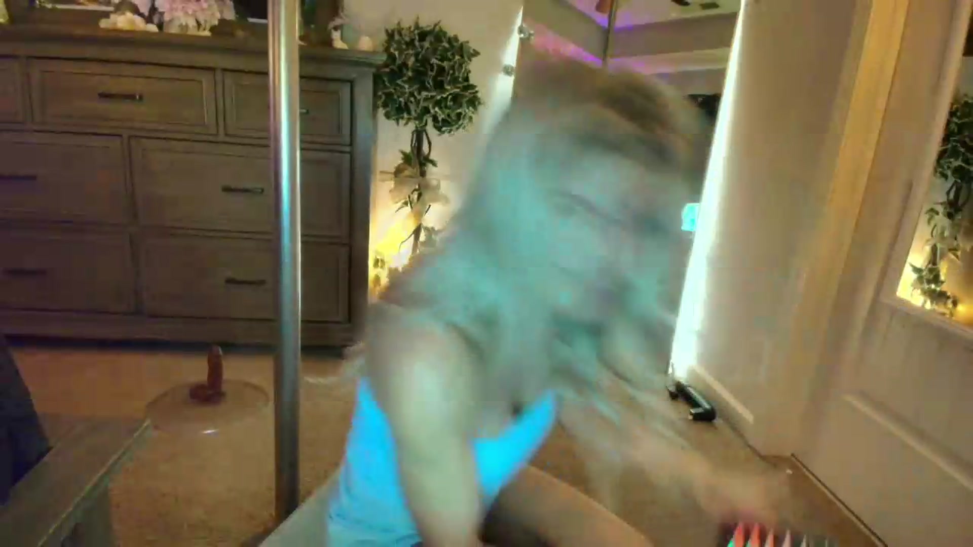 Gallery image thumbnail from PoleBunnyXxx's myfreecams stream on, 05/11/2026, 24:00 image 11 of 20