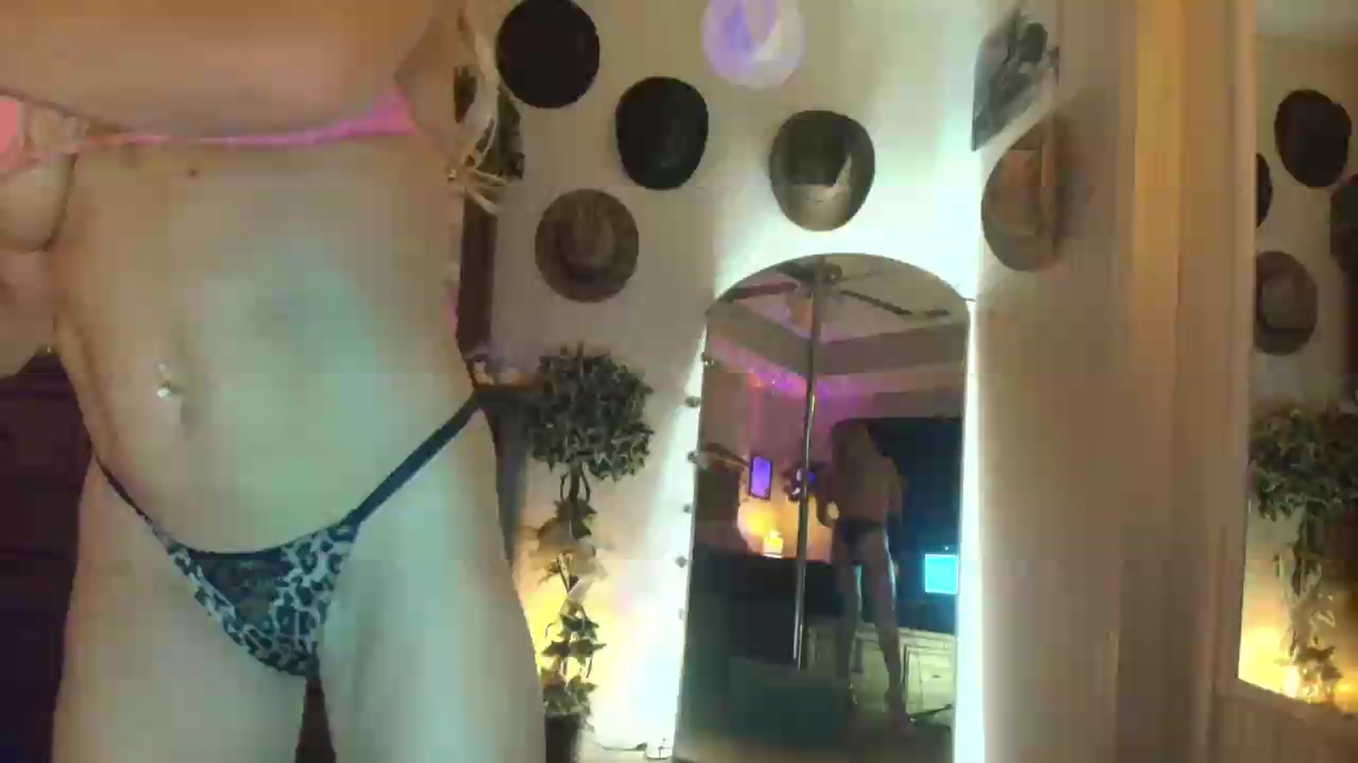 Gallery image thumbnail from PoleBunnyXxx's myfreecams stream on, 05/17/2026, 03:02 image 1 of 20