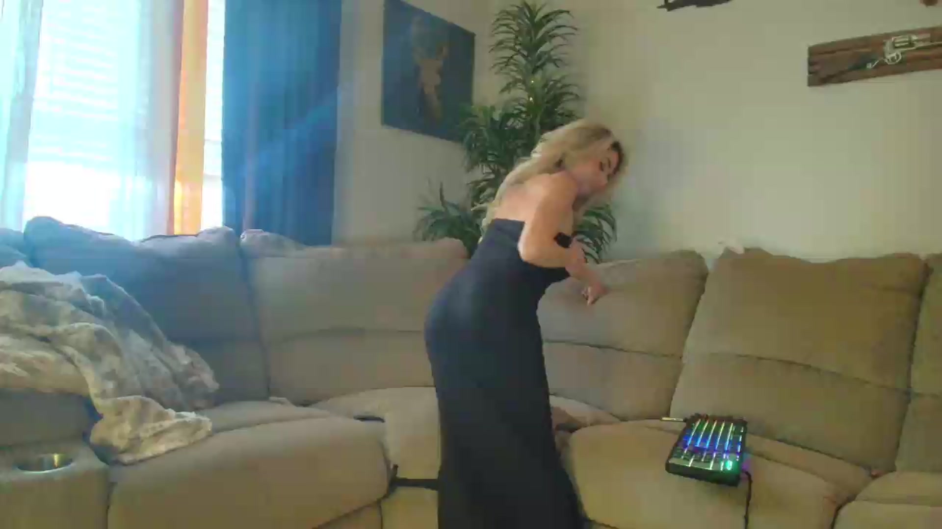 Gallery image thumbnail from PoleBunnyXxx's myfreecams stream on, 05/21/2026, 19:09 image 1 of 20