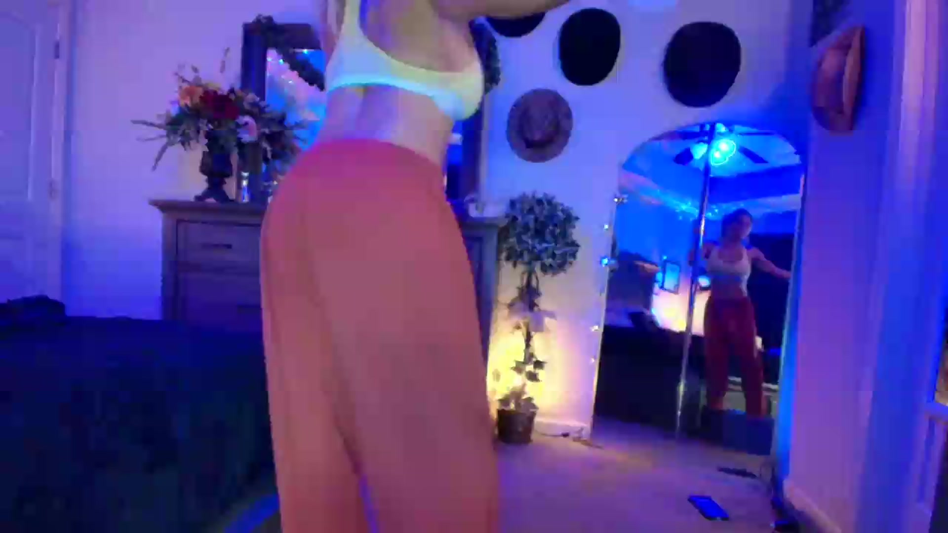 Gallery image thumbnail from PoleBunnyXxx's myfreecams stream on, 05/26/2026, 02:24 image 15 of 20