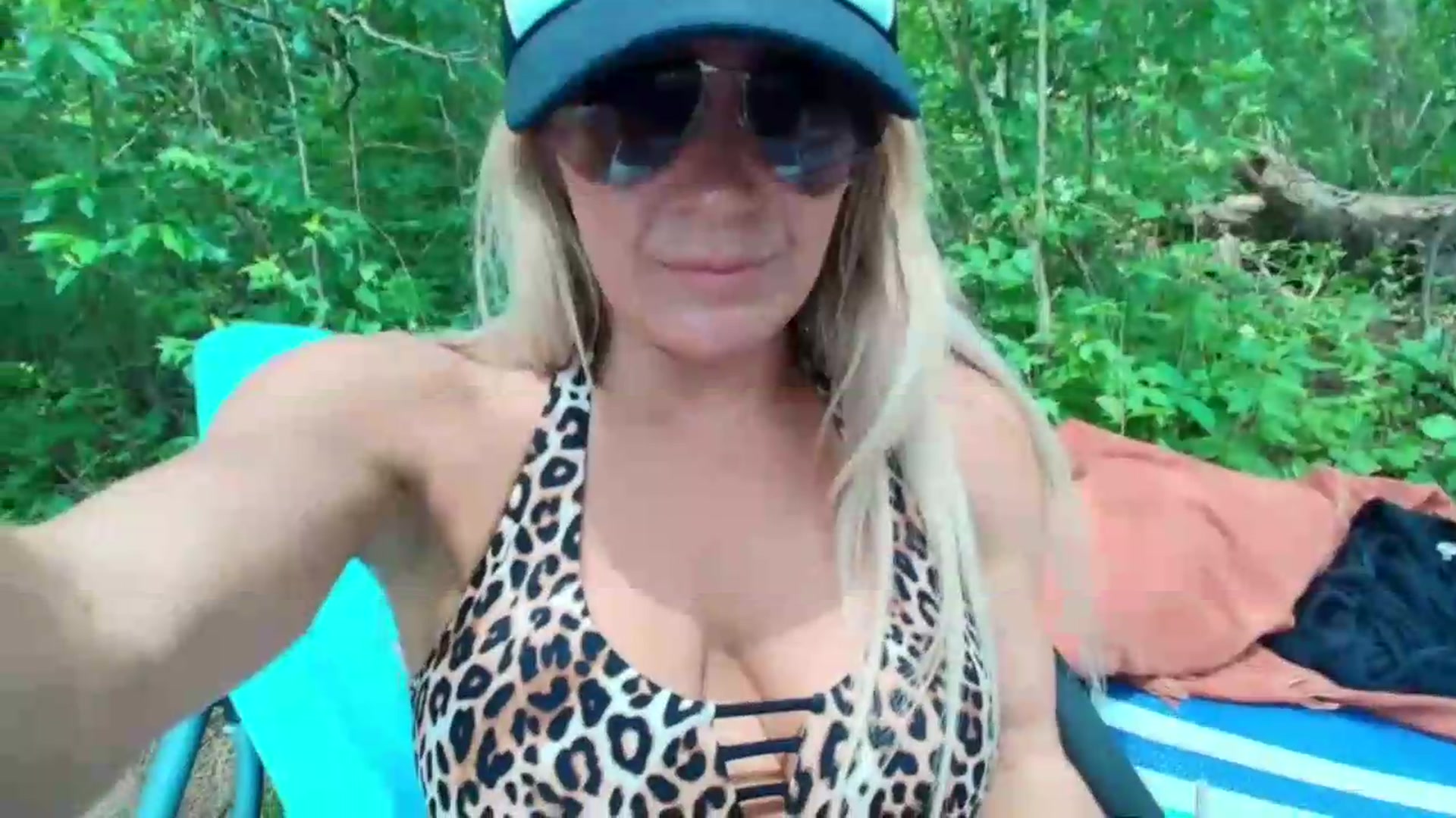 Gallery image thumbnail from PoleBunnyXxx's myfreecams stream on, 06/21/2026, 20:12 image 19 of 20