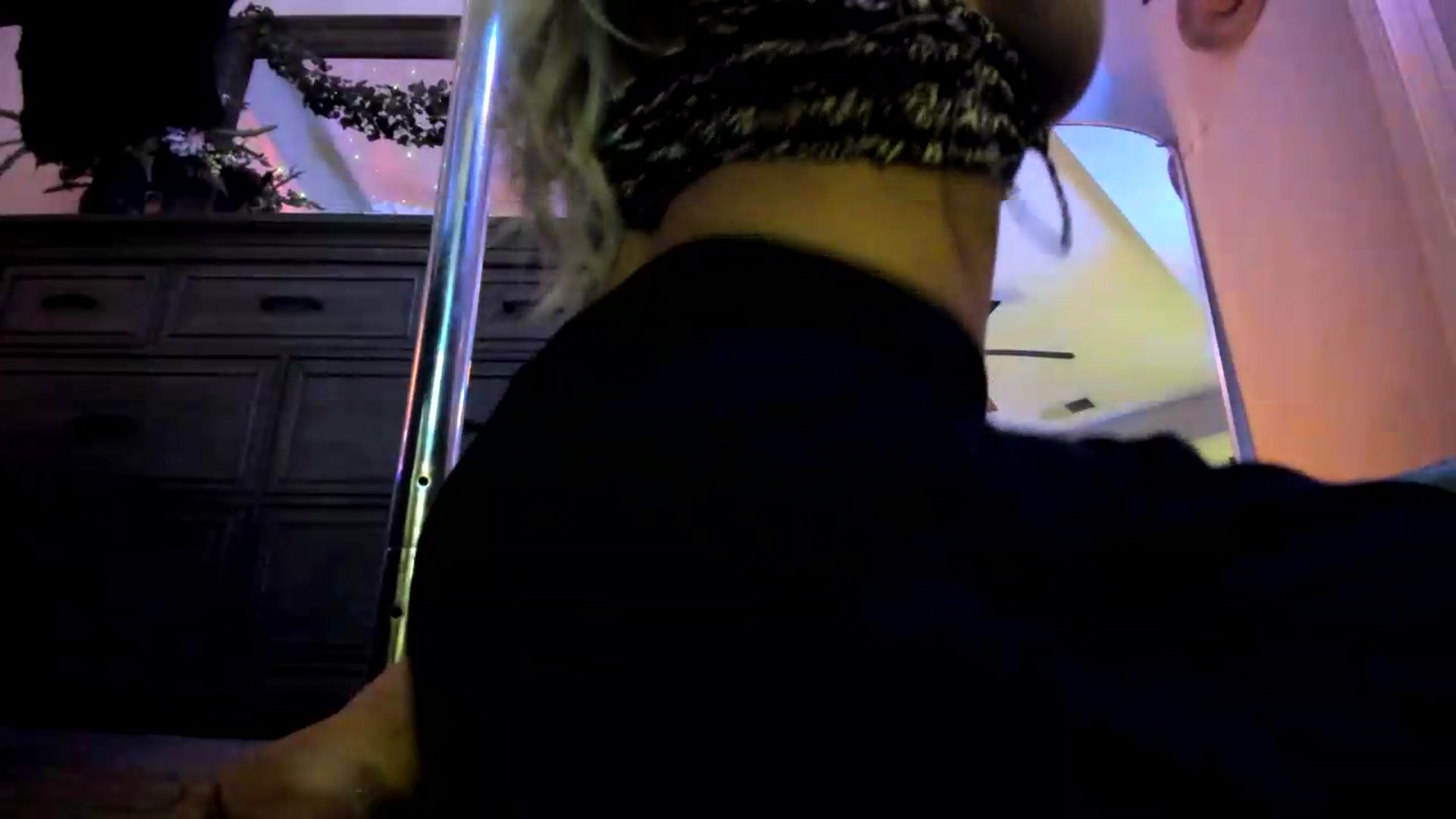 Gallery image thumbnail from PoleBunnyXxx's myfreecams stream on, 06/29/2026, 24:19 image 19 of 20